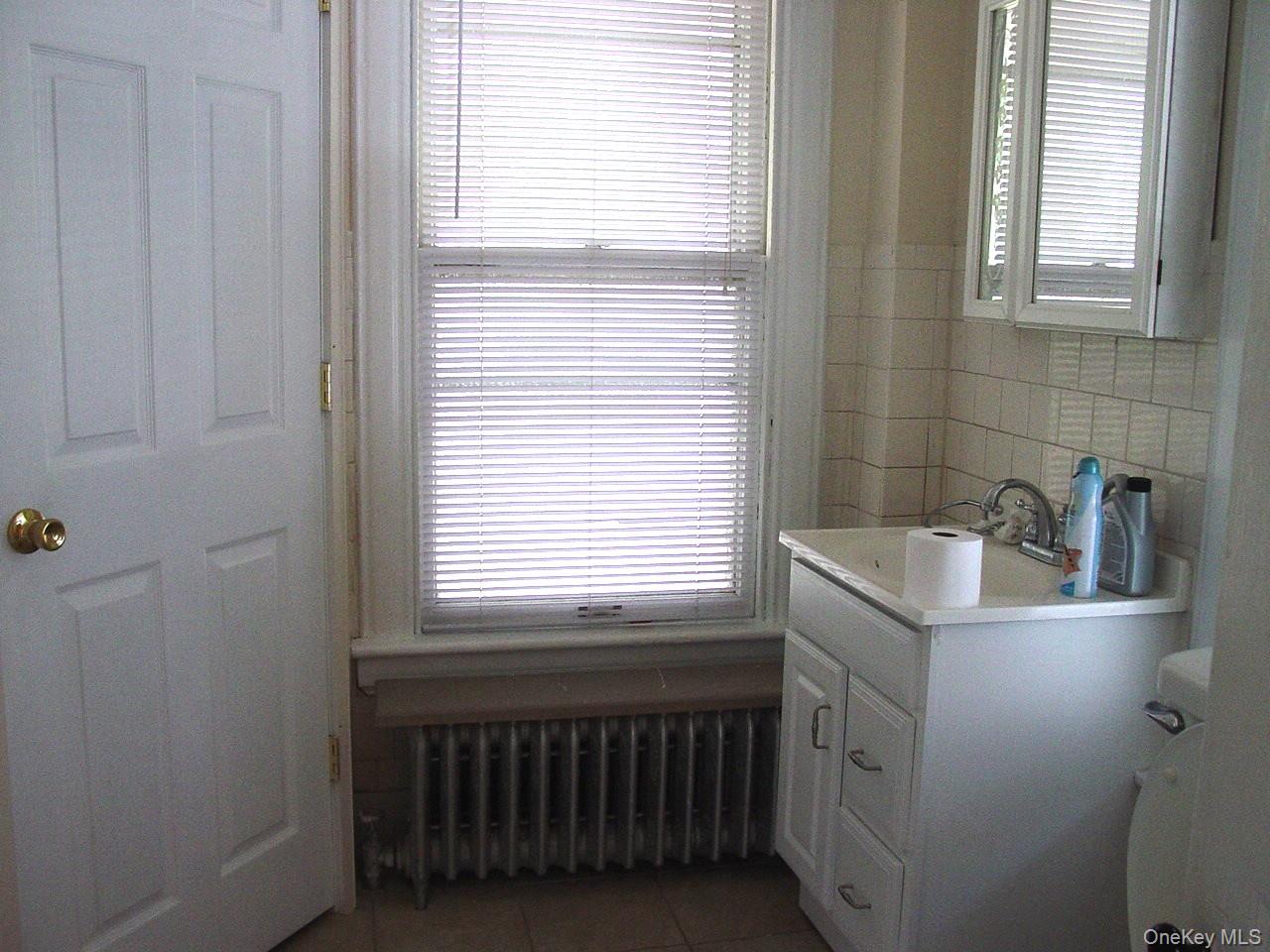23 Howard Street 23-2 Property Photo 6
