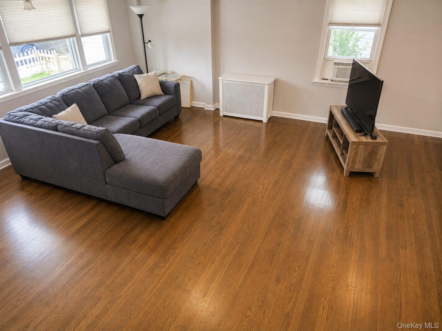 485 5th Avenue Property Photo 4