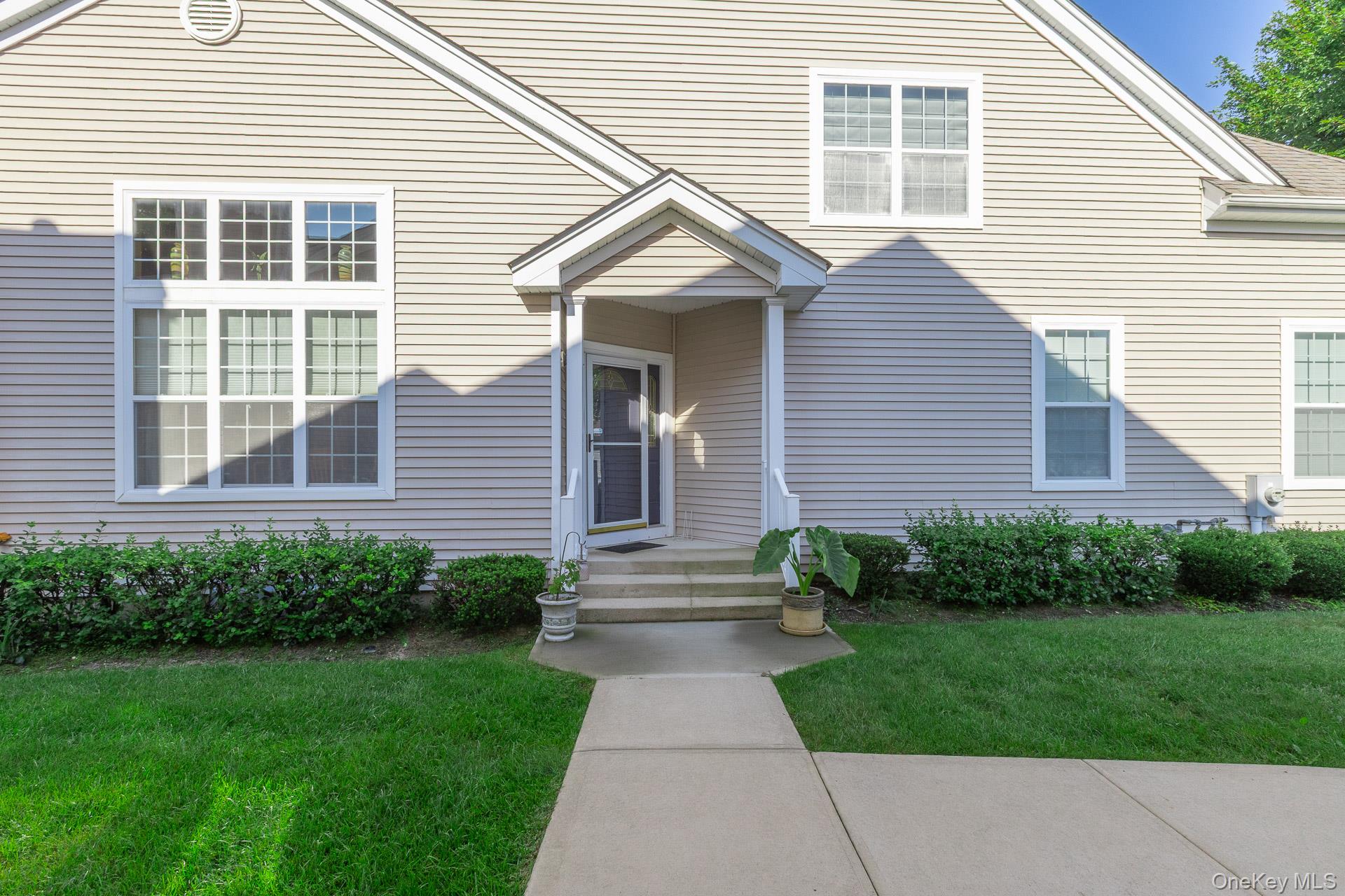 19 Emilie Drive Property Photo 3