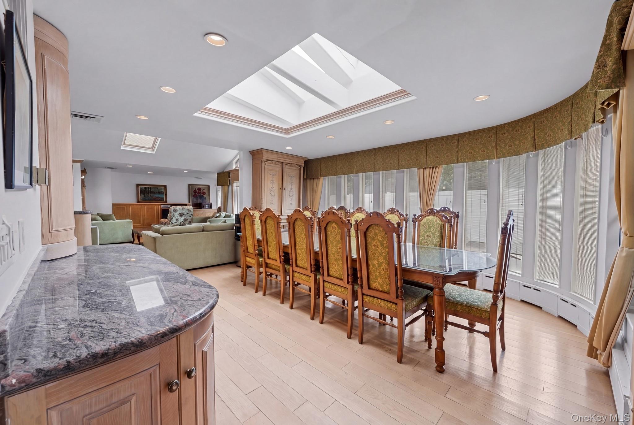 171 S Kensington Avenue Property Photo 19