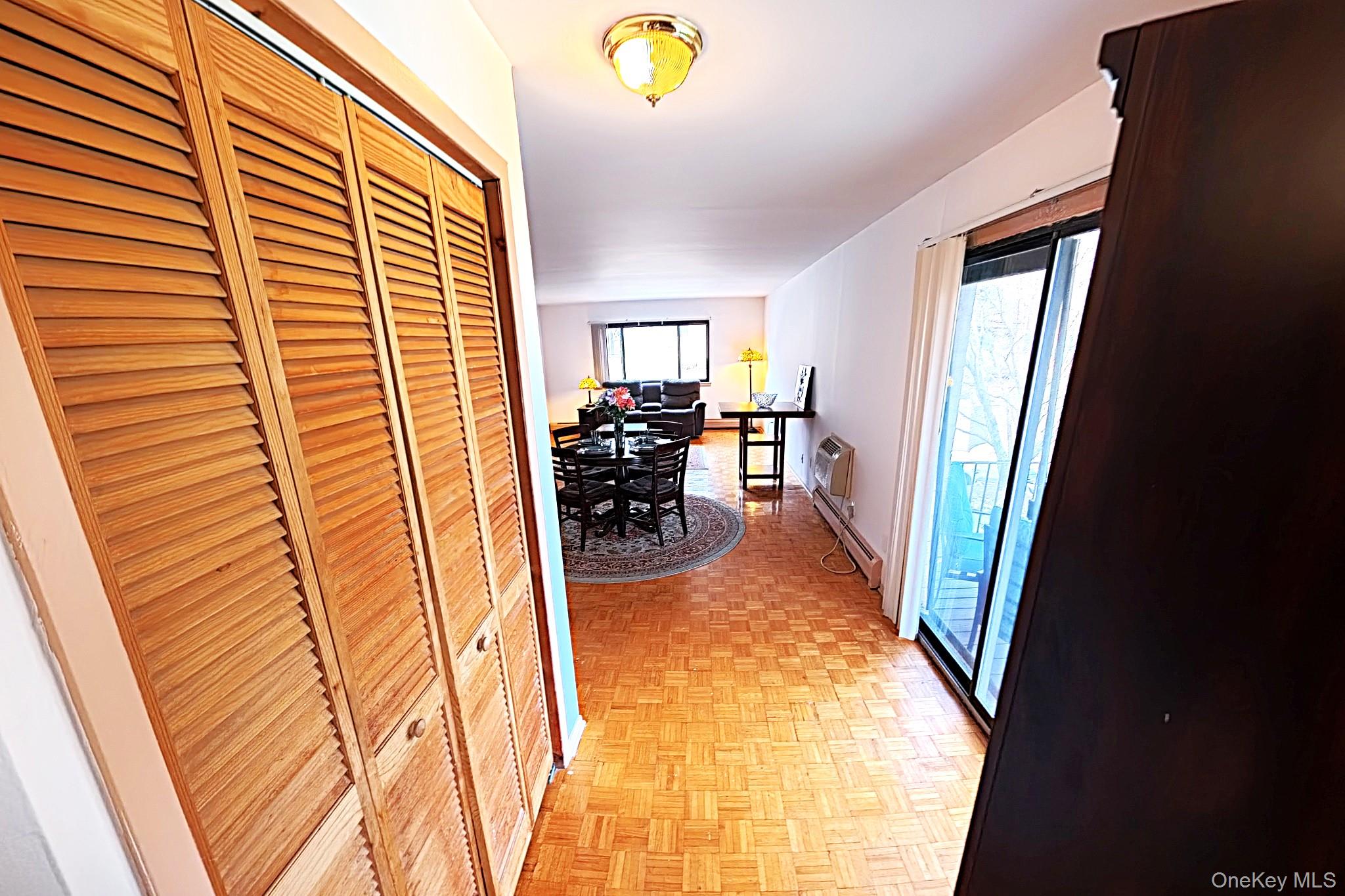 9 E Lawrence Park Drive 1 Property Photo 6