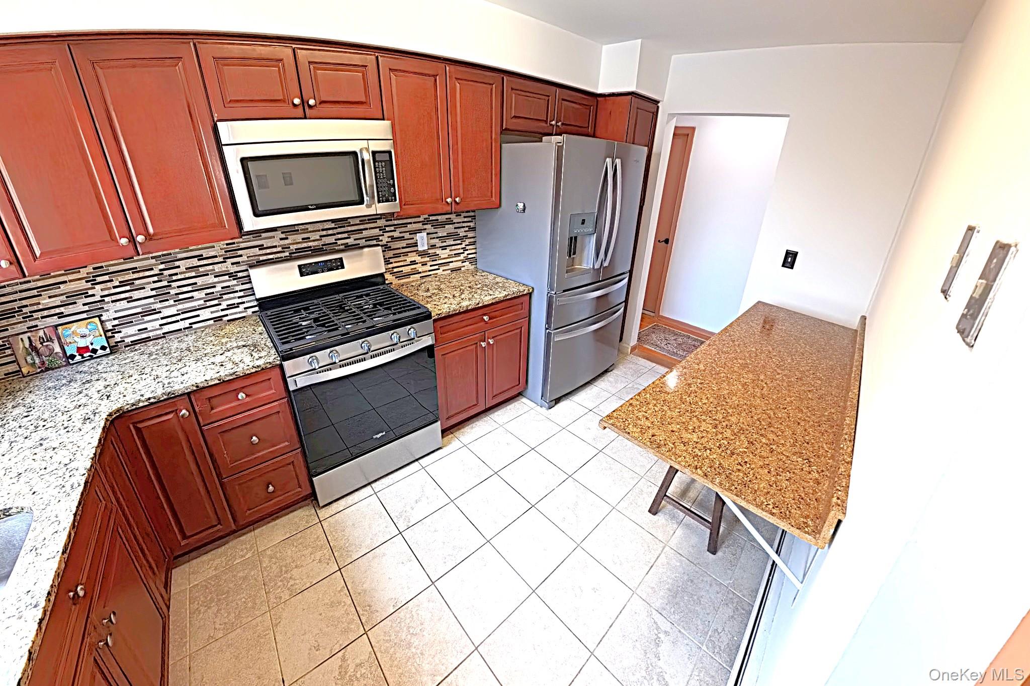 9 E Lawrence Park Drive 1 Property Photo 10
