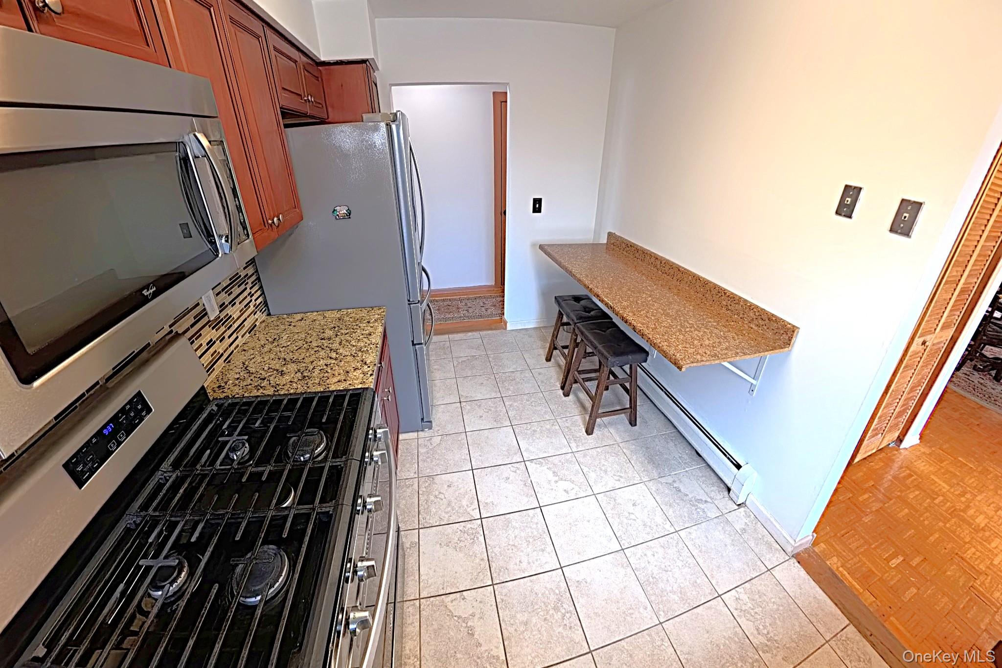 9 E Lawrence Park Drive 1 Property Photo 11