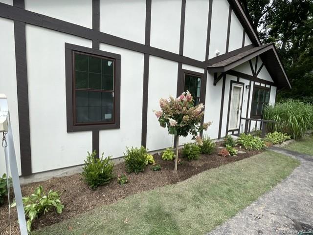76 Sunny Brook Circle Property Photo 1