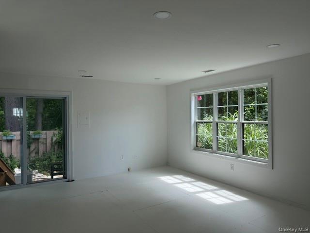76 Sunny Brook Circle Property Photo 8