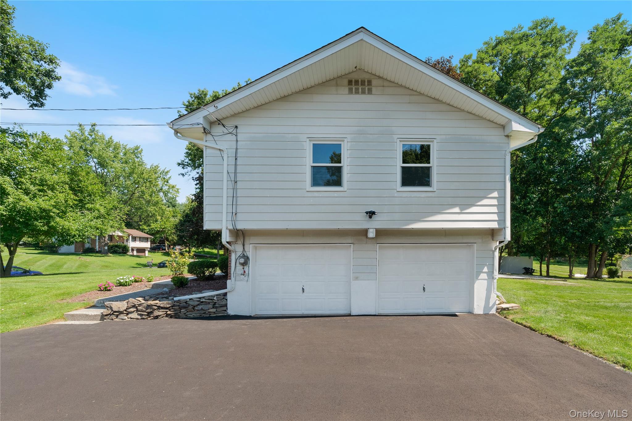 11 Alpert Drive Property Photo 10