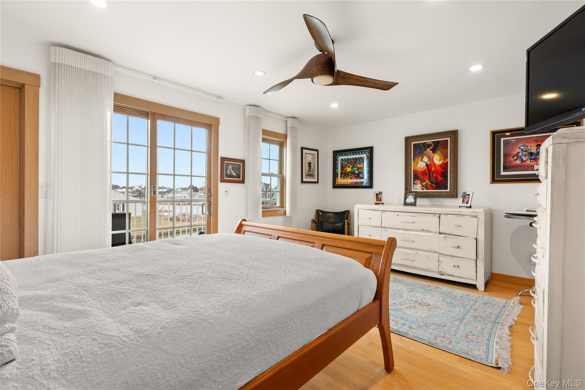 158 Harbor Property Photo 11