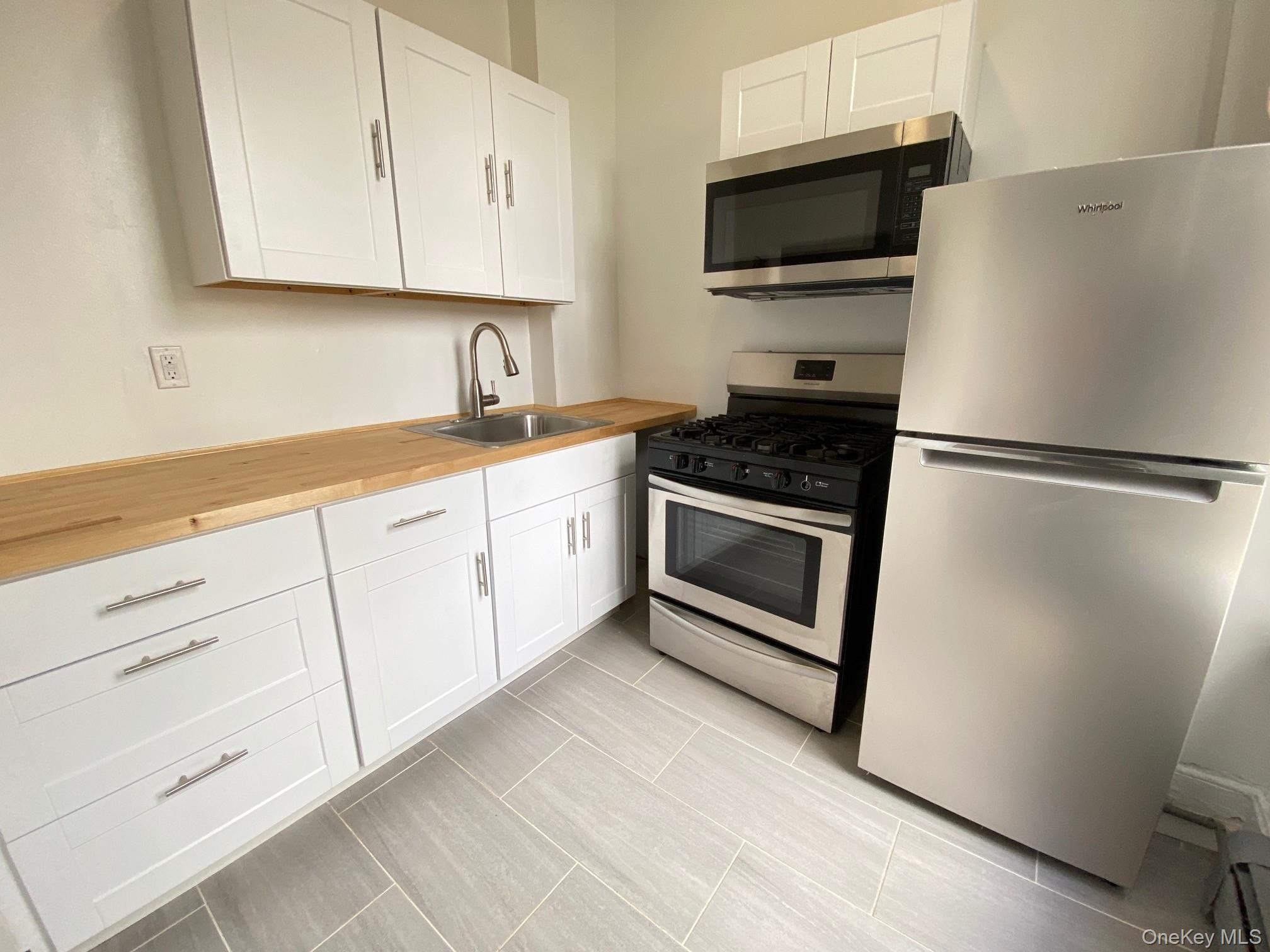 1 Catherine Street Property Photo 9