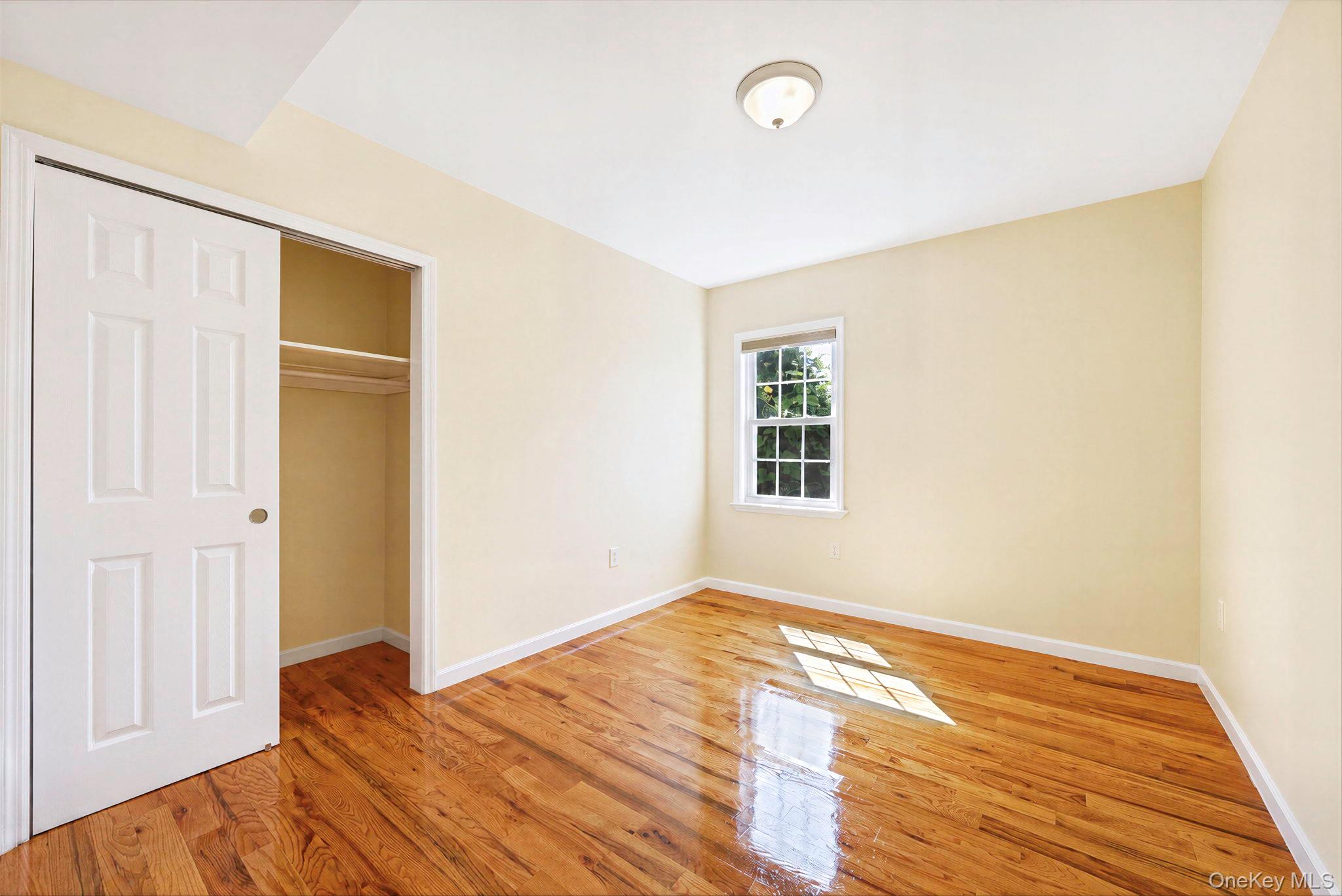 9511 92nd Street Property Photo 9