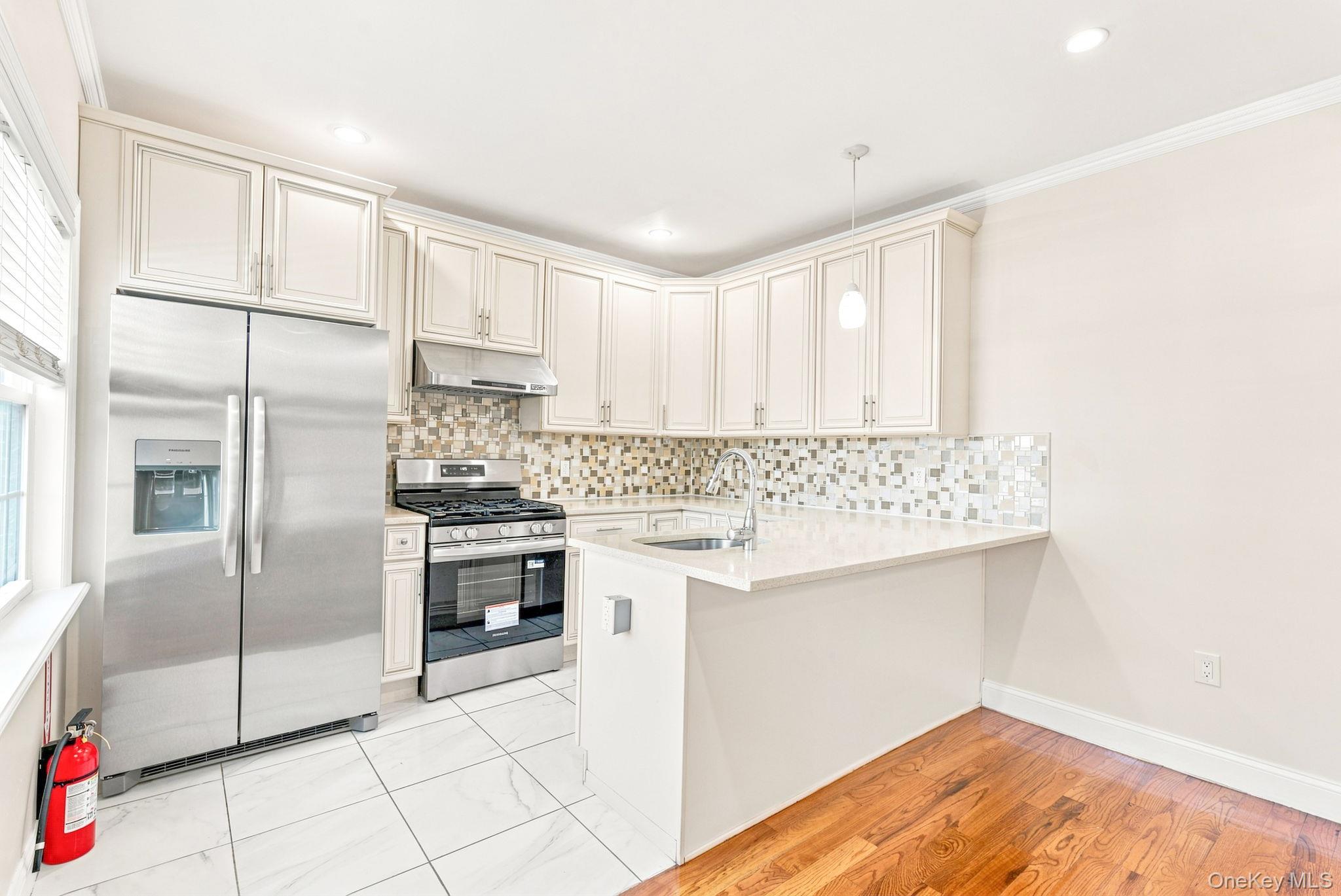9511 92nd Street Property Photo 15