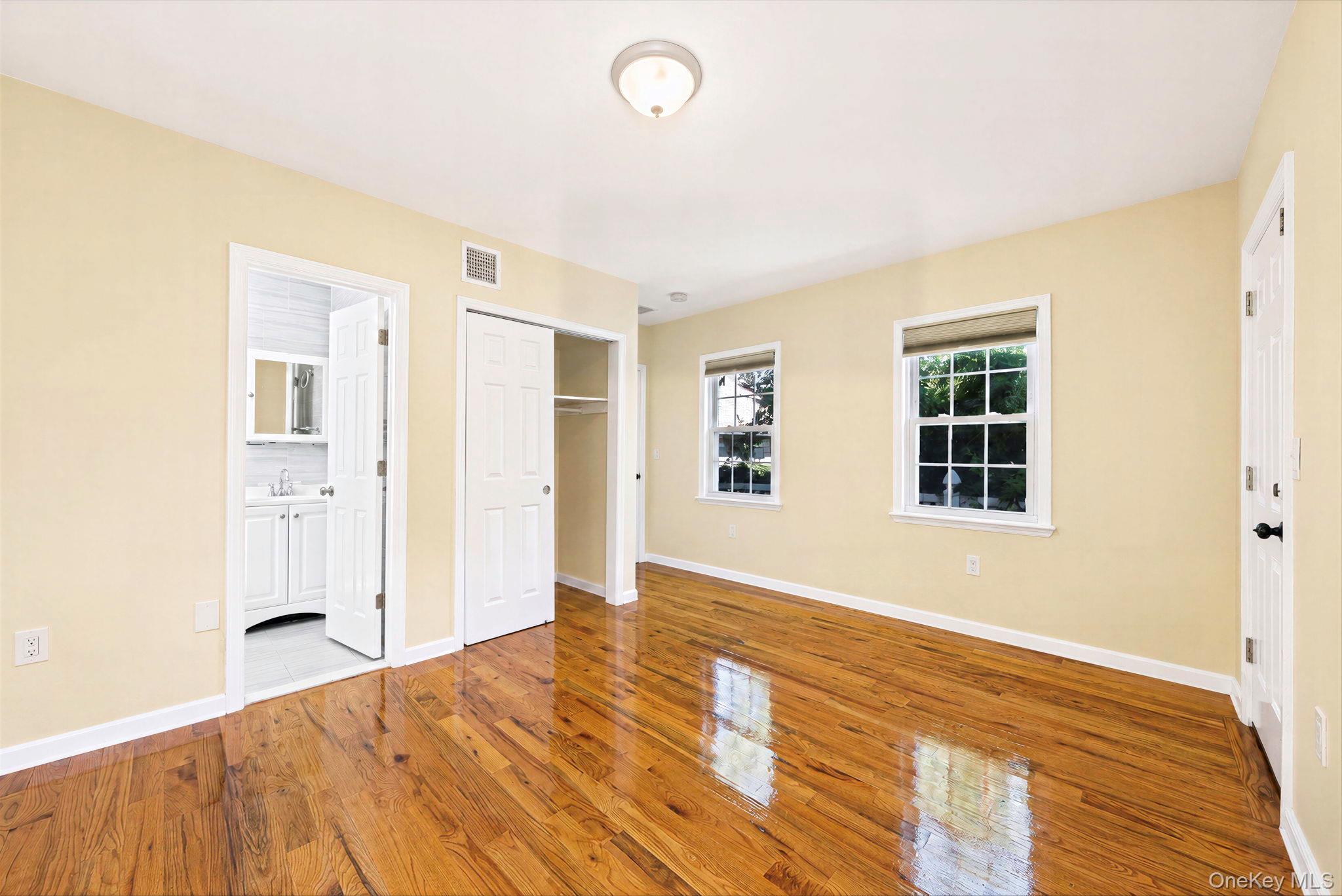 9511 92nd Street Property Photo 18