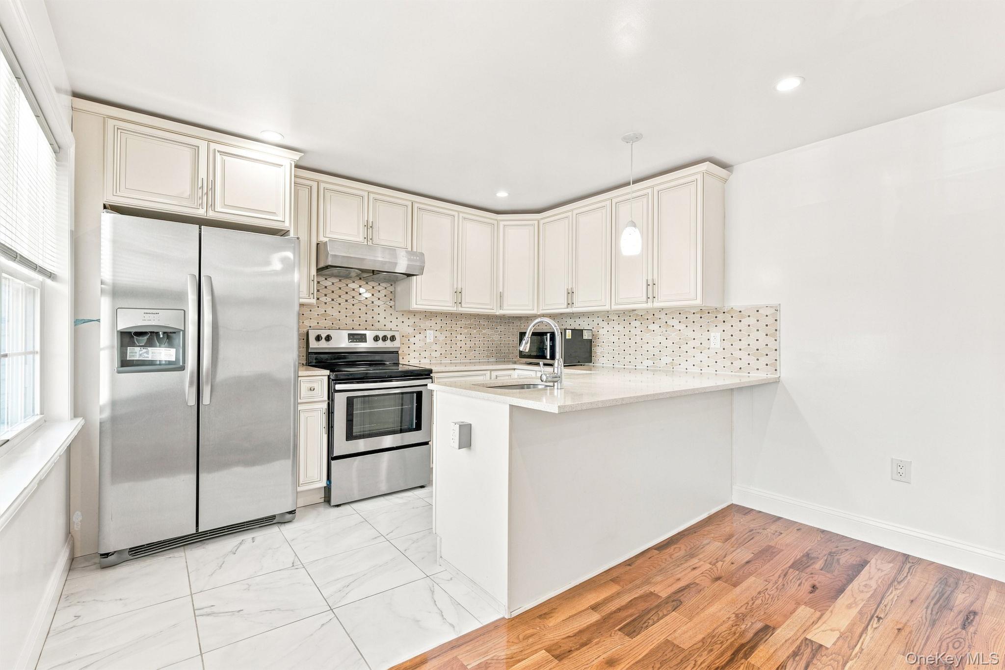 9511 92nd Street Property Photo 23