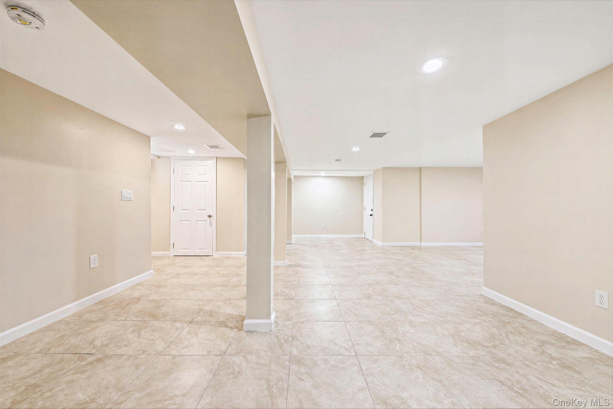 9511 92nd Street Property Photo 23