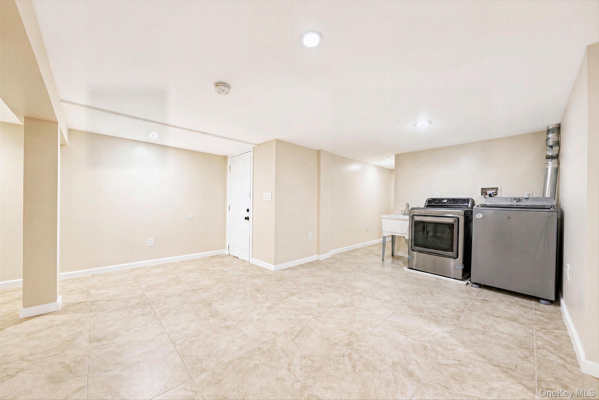 9511 92nd Street Property Photo 32