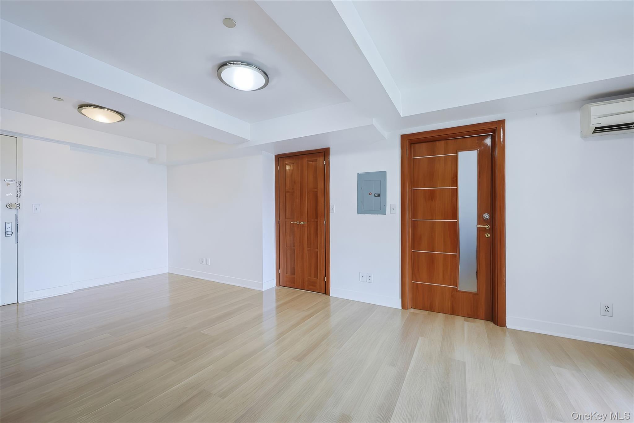 14022 Beech Avenue Property Photo 8