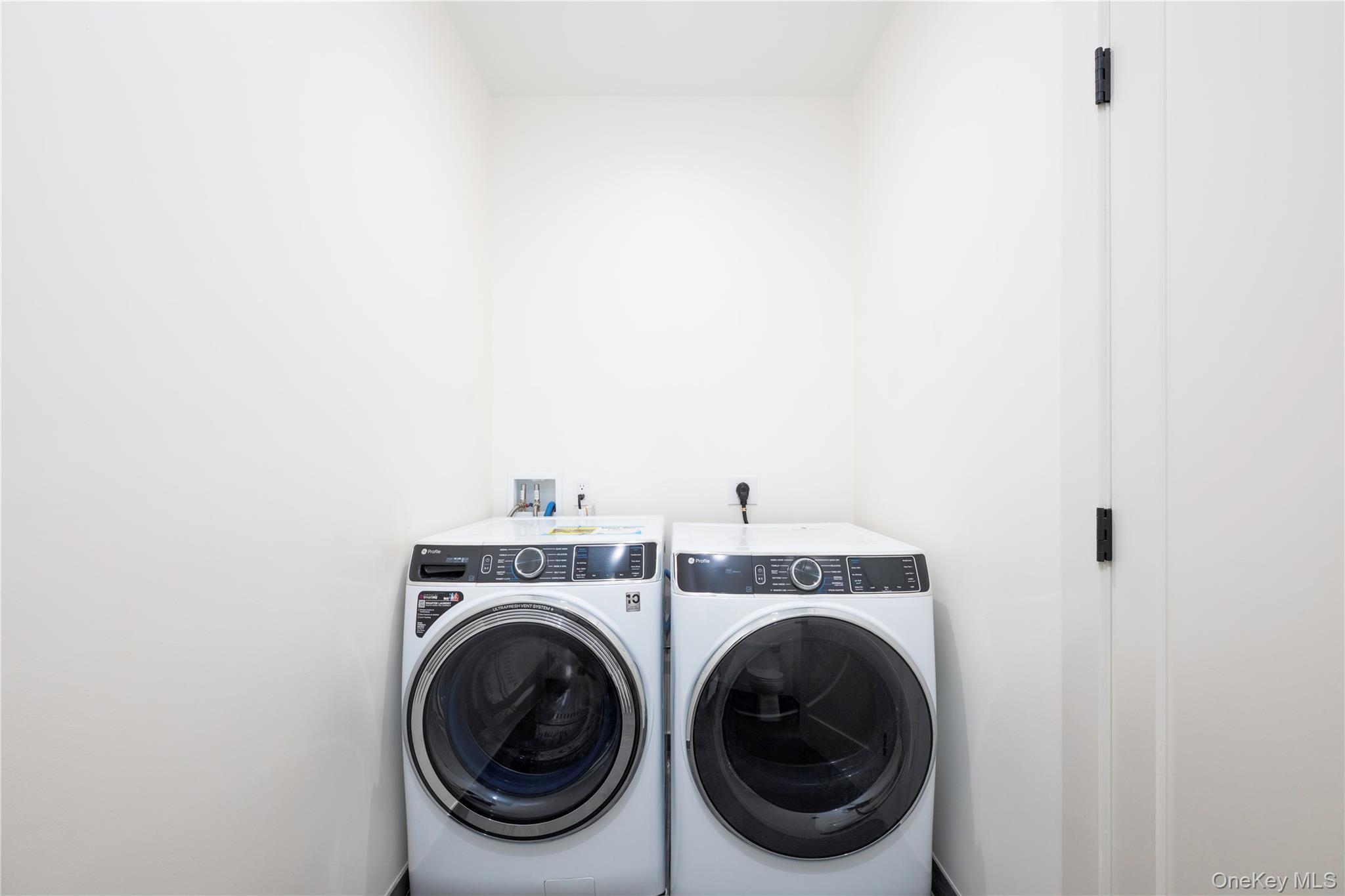 65 Dutch Street Property Photo 15