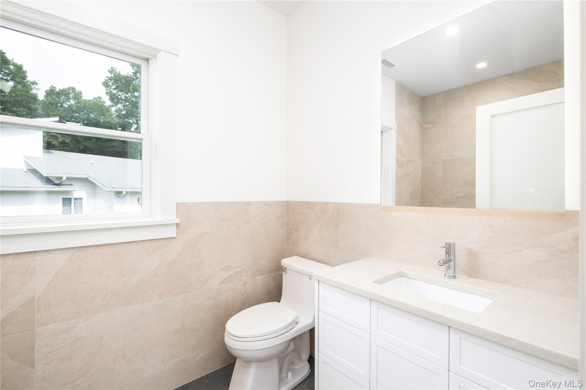 65 Dutch Street Property Photo 28