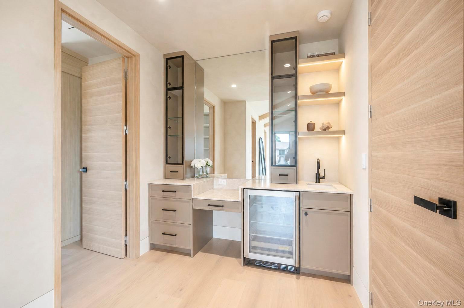 2017 Ladenburg Drive Property Photo 32
