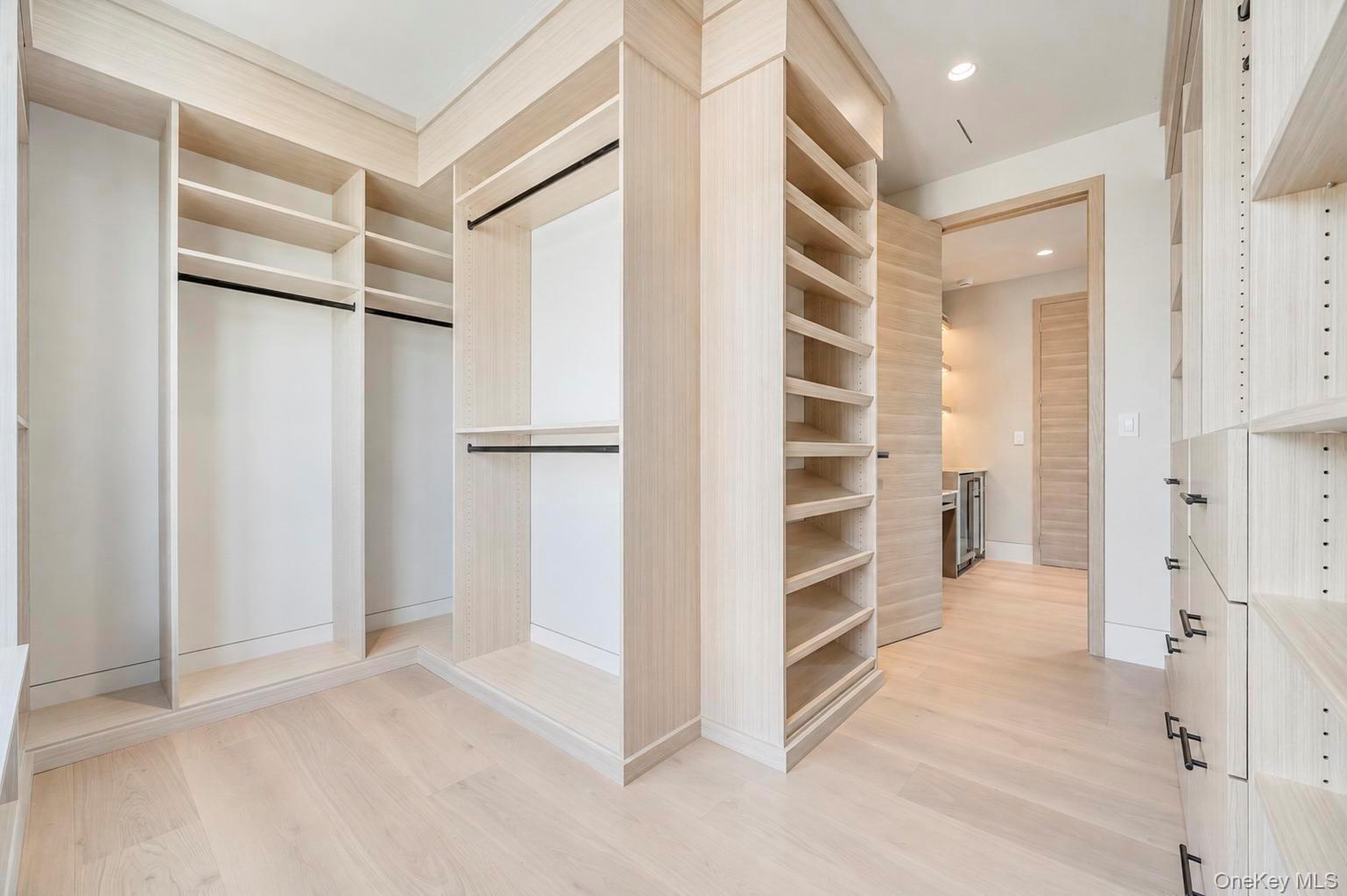 2017 Ladenburg Drive Property Photo 33