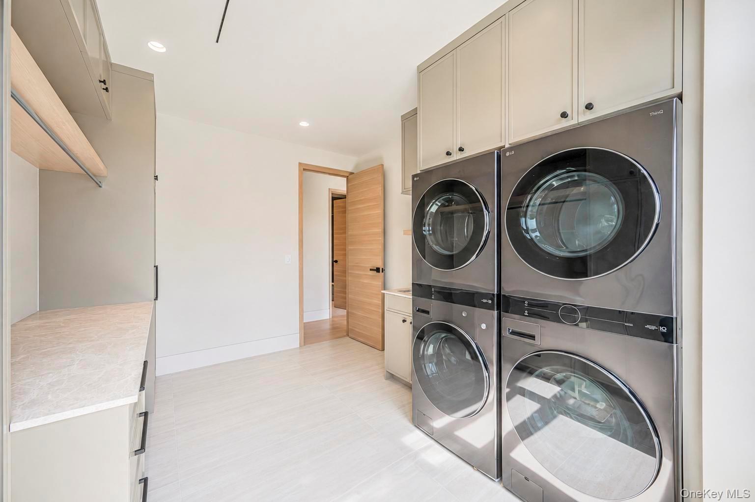 2017 Ladenburg Drive Property Photo 39