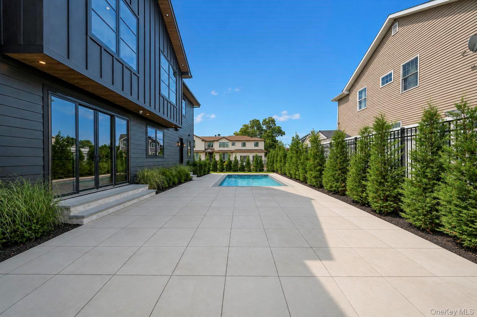 2017 Ladenburg Drive Property Photo 47