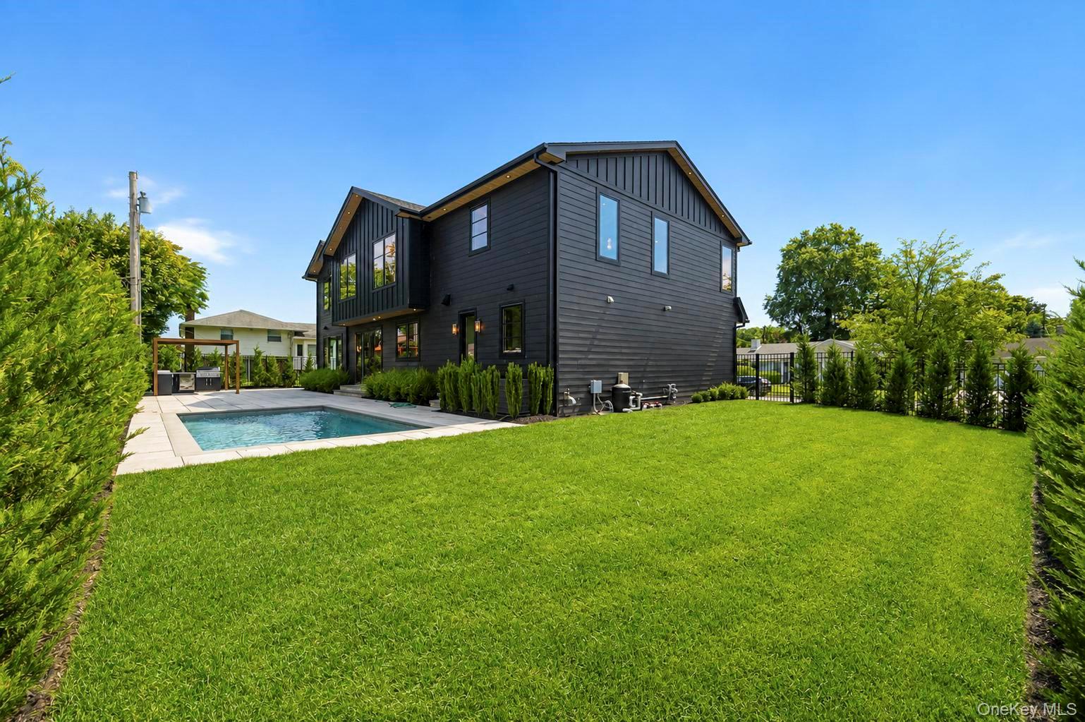 2017 Ladenburg Drive Property Photo 48