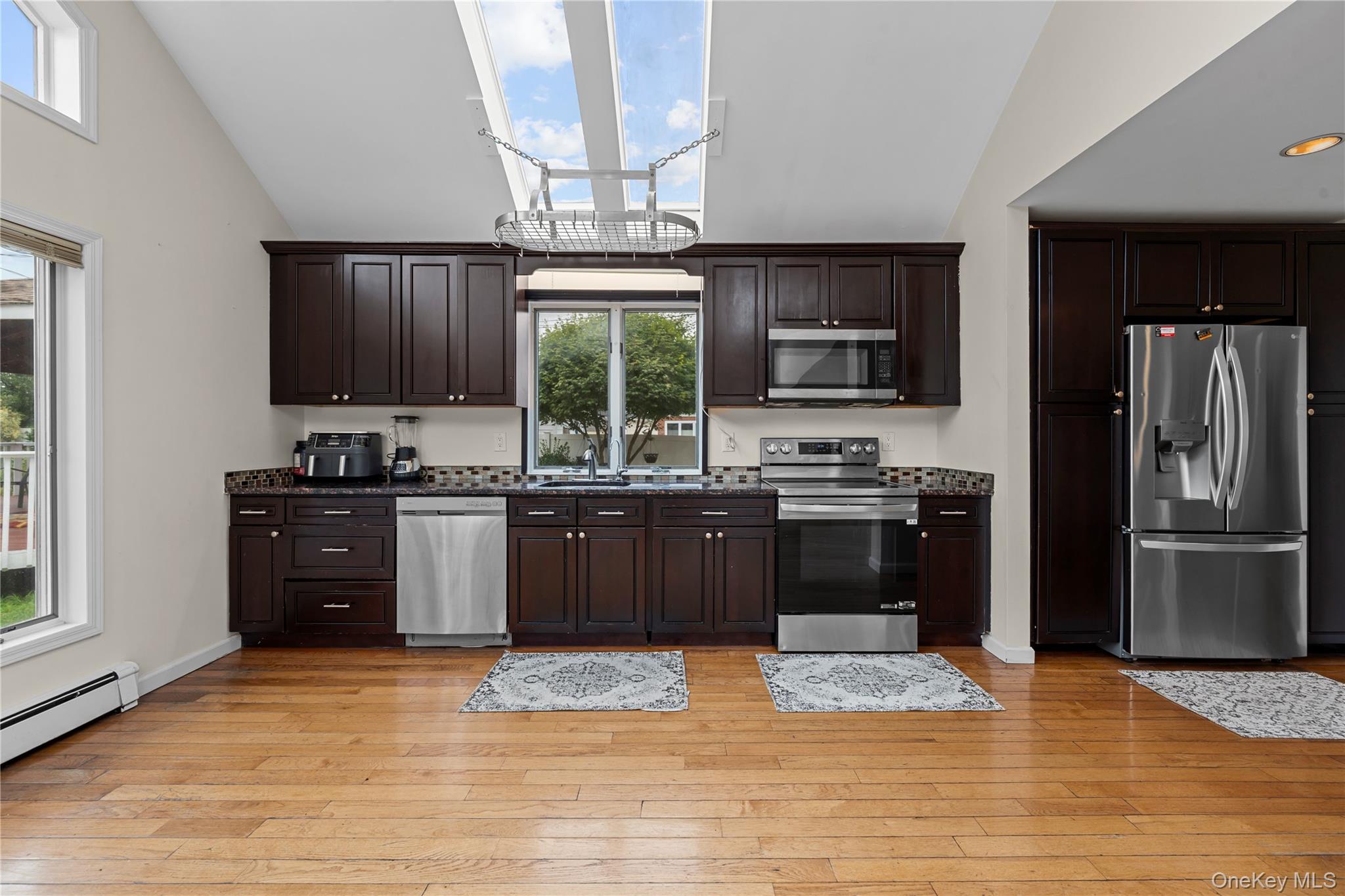 78 Pengon Circle Property Photo 2