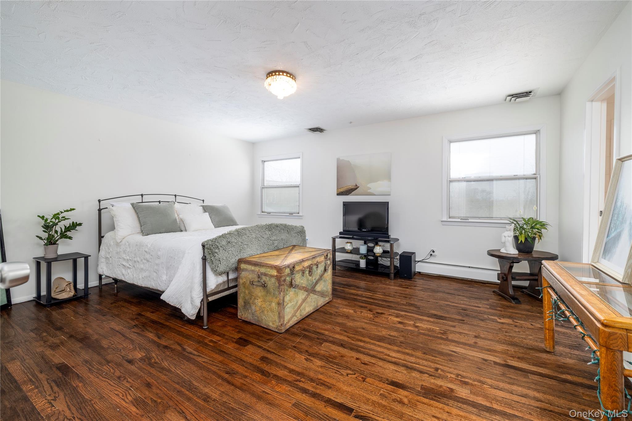 29 Donna Lane Property Photo 14