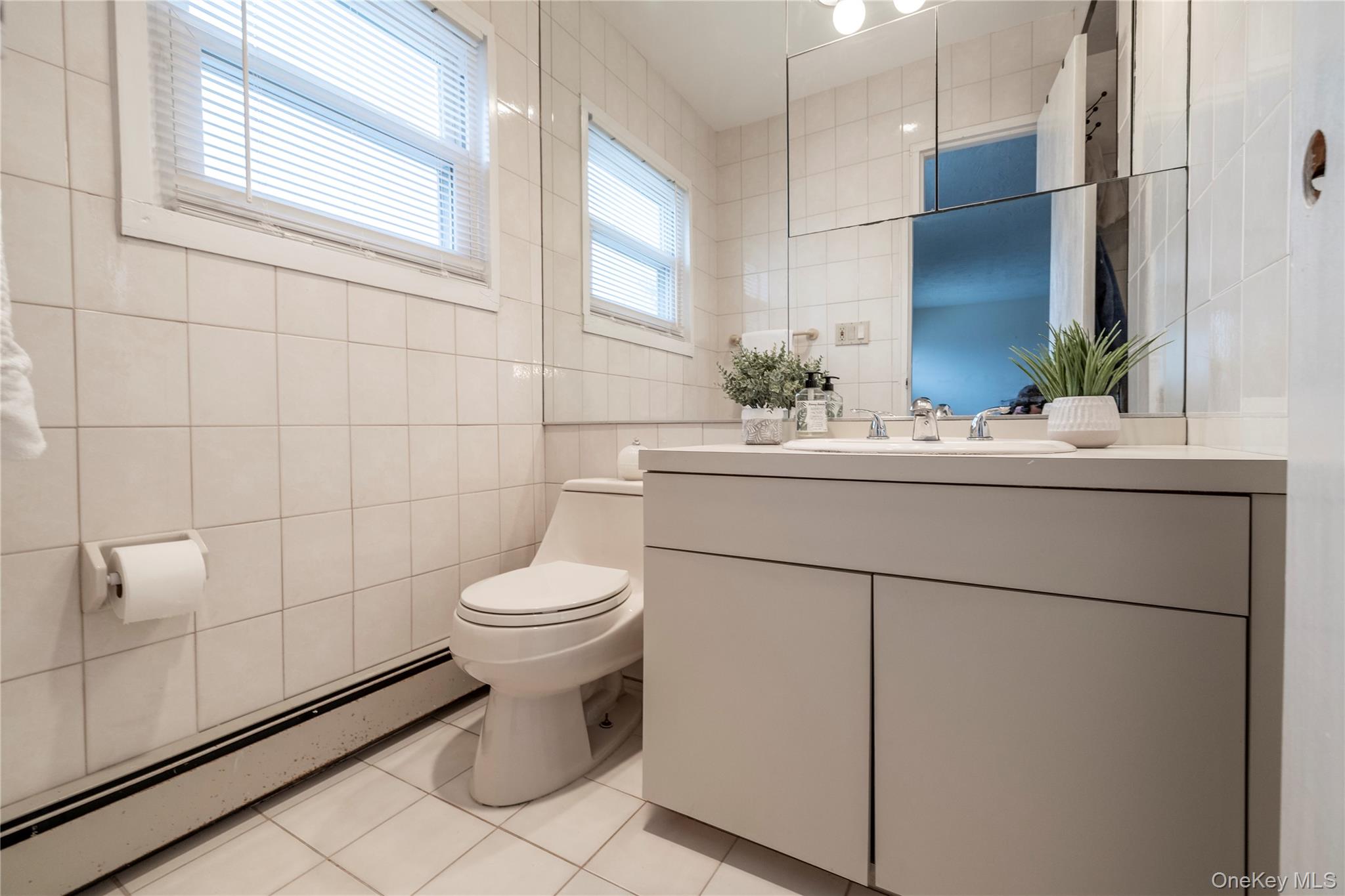 29 Donna Lane Property Photo 18