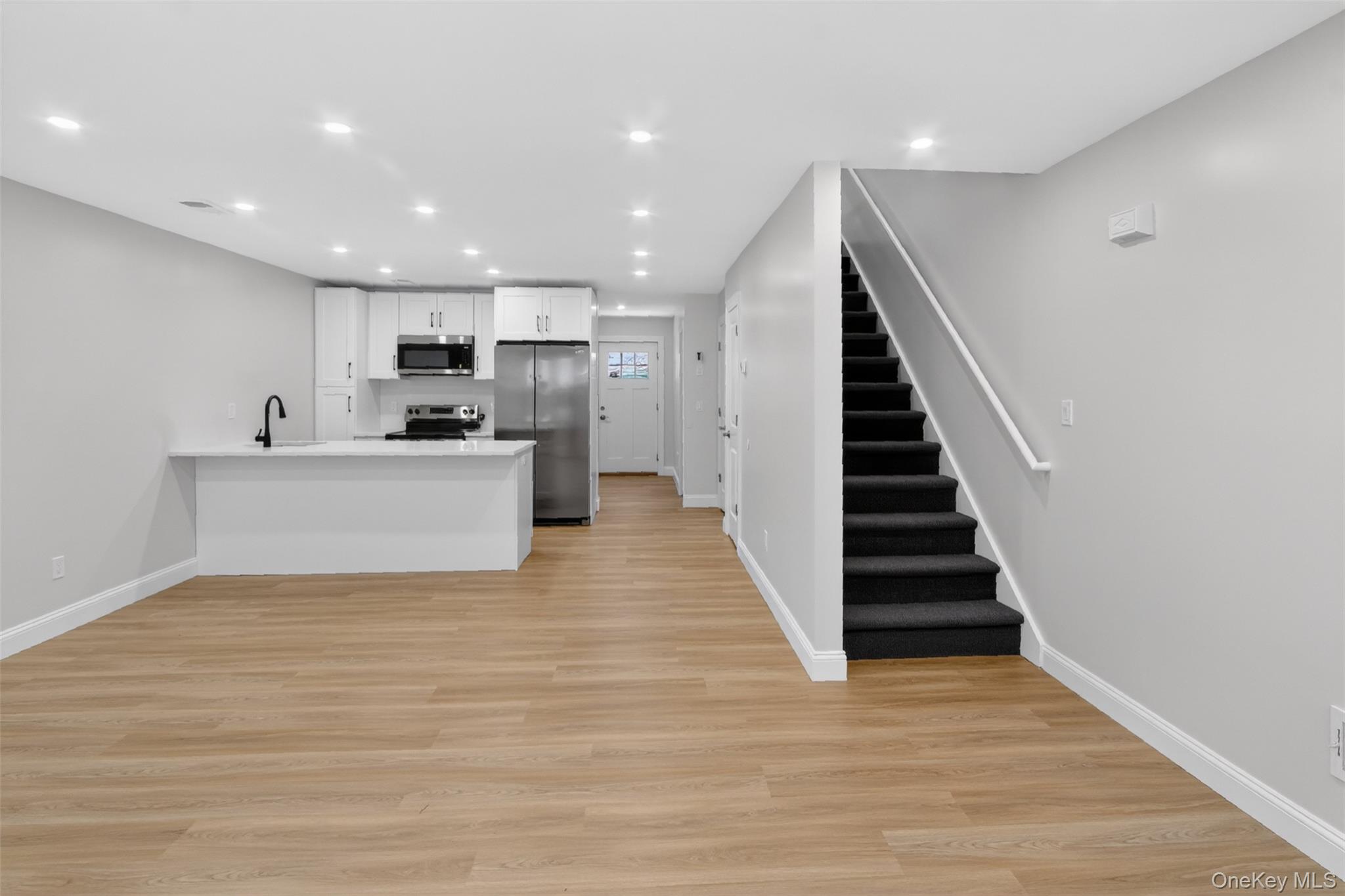62 Manor Place Property Photo 4