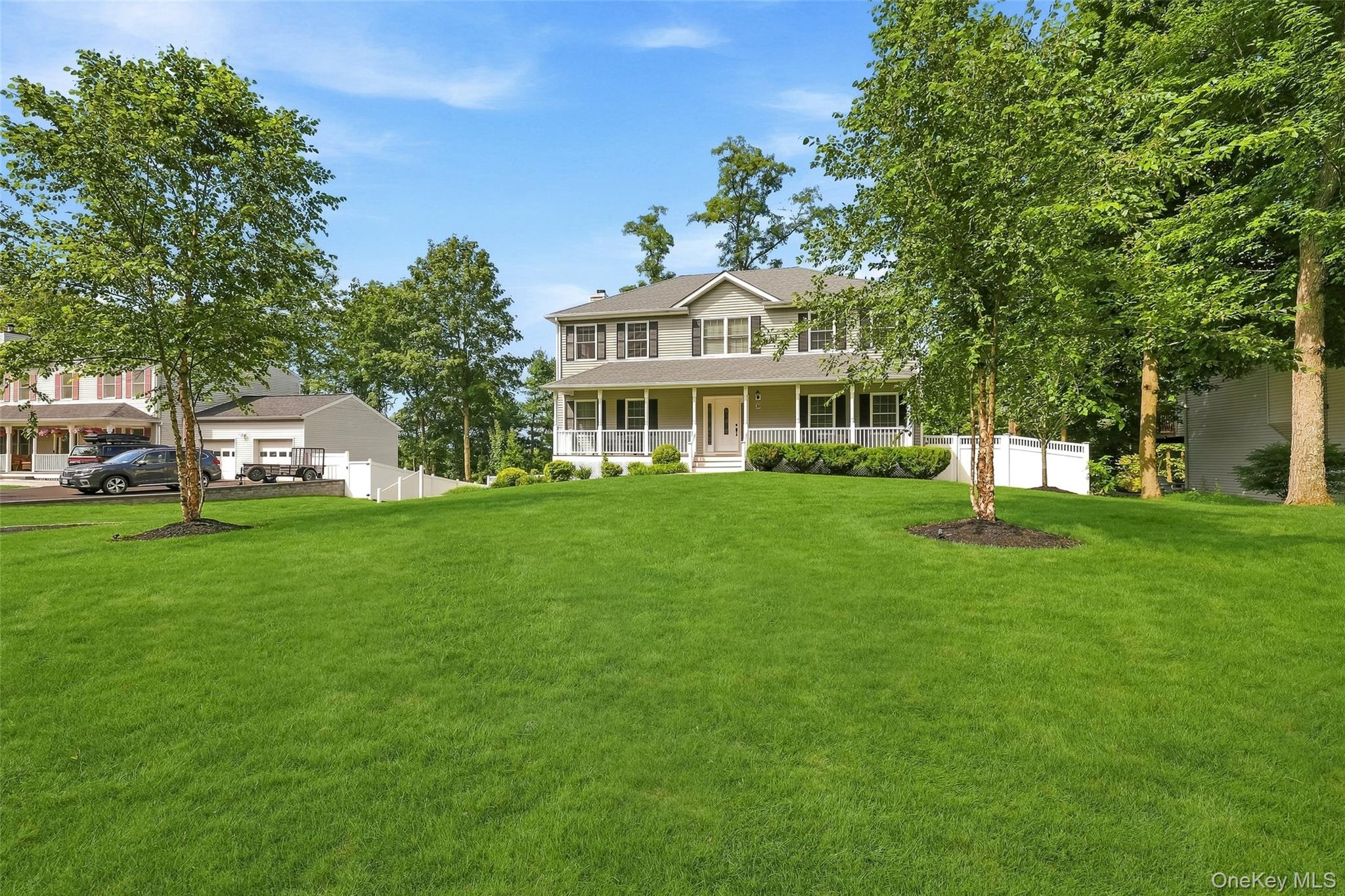 39 E Hill Road Property Photo 4