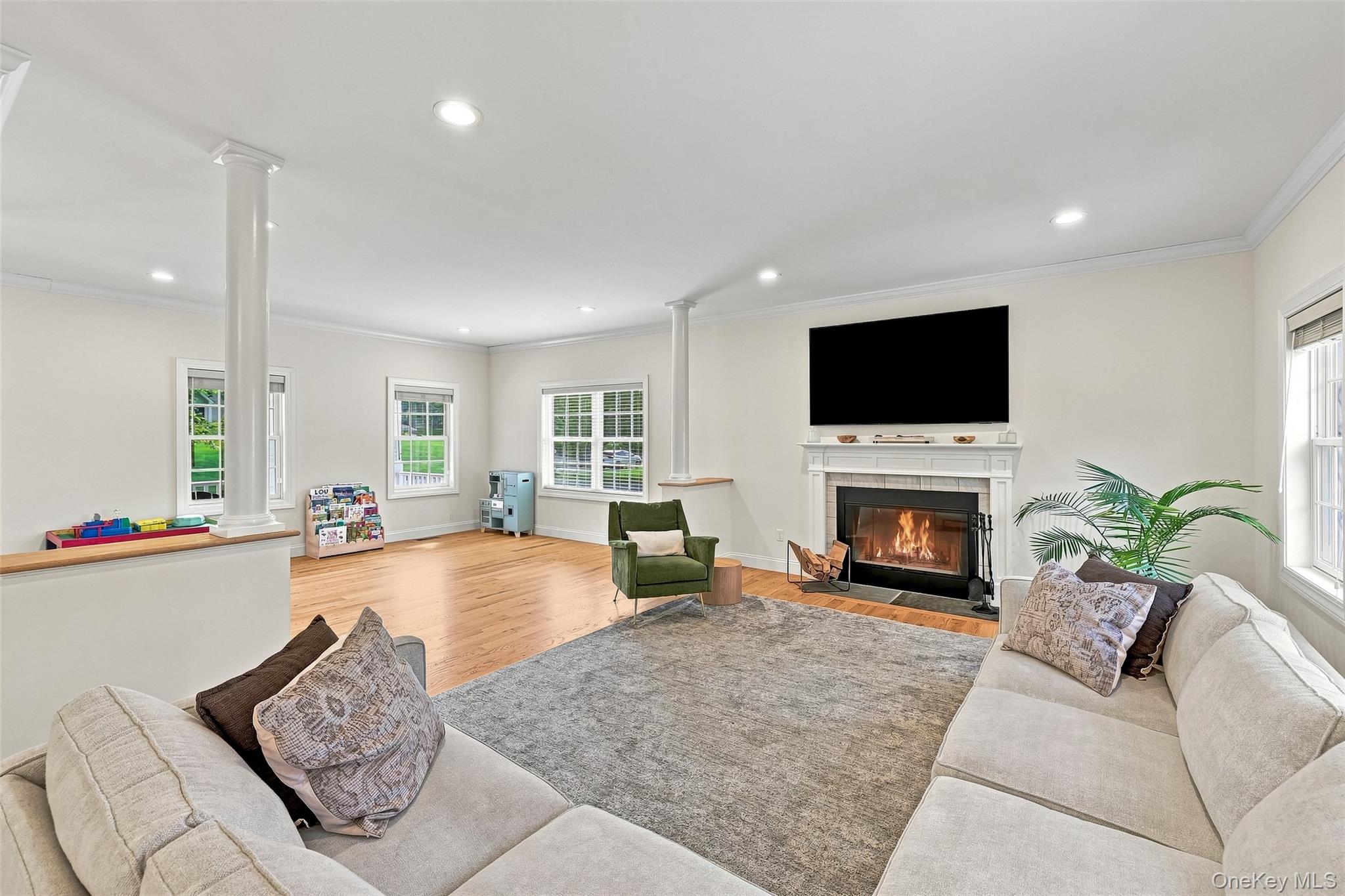 39 E Hill Road Property Photo 7