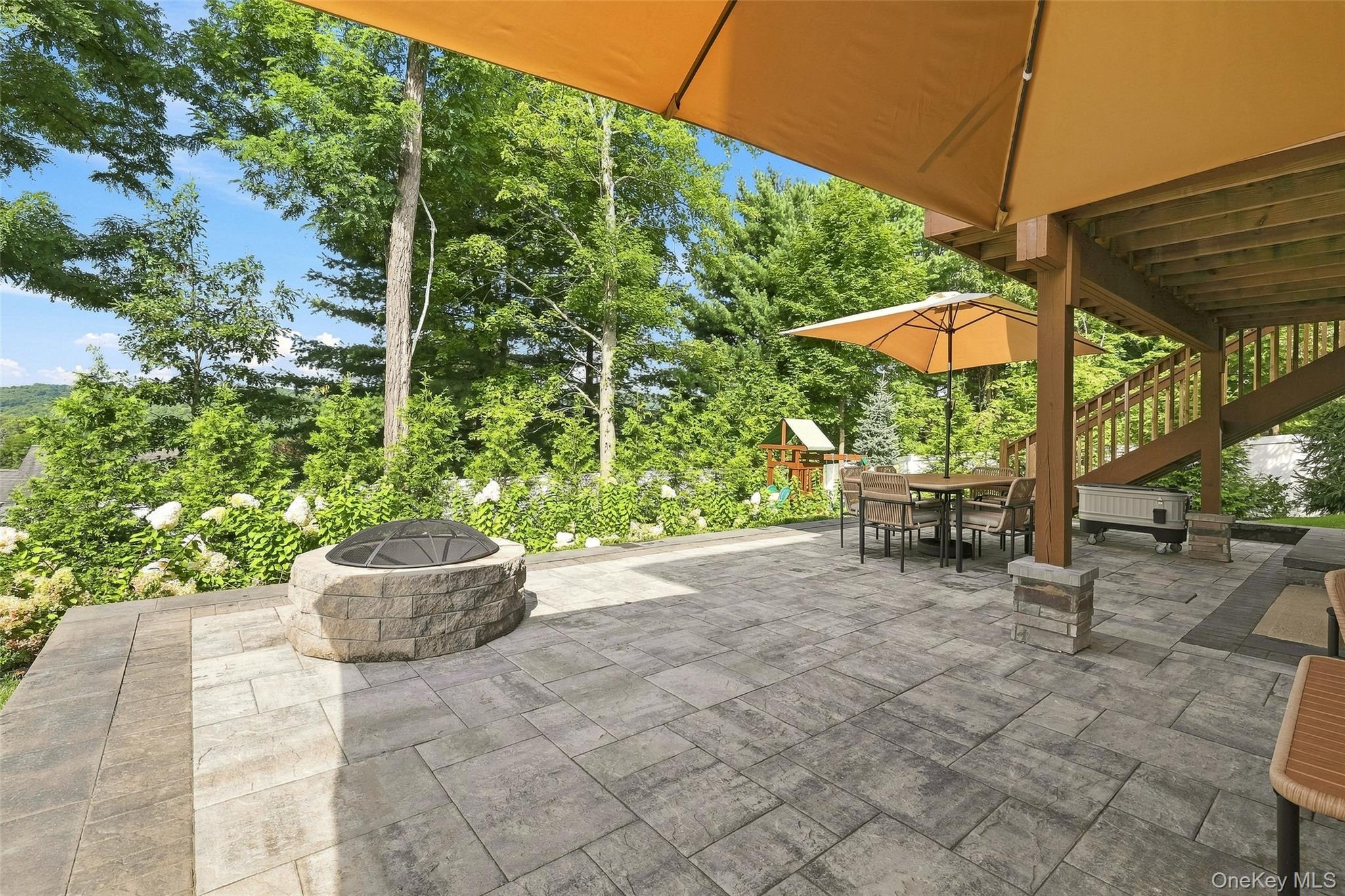 39 E Hill Road Property Photo 36