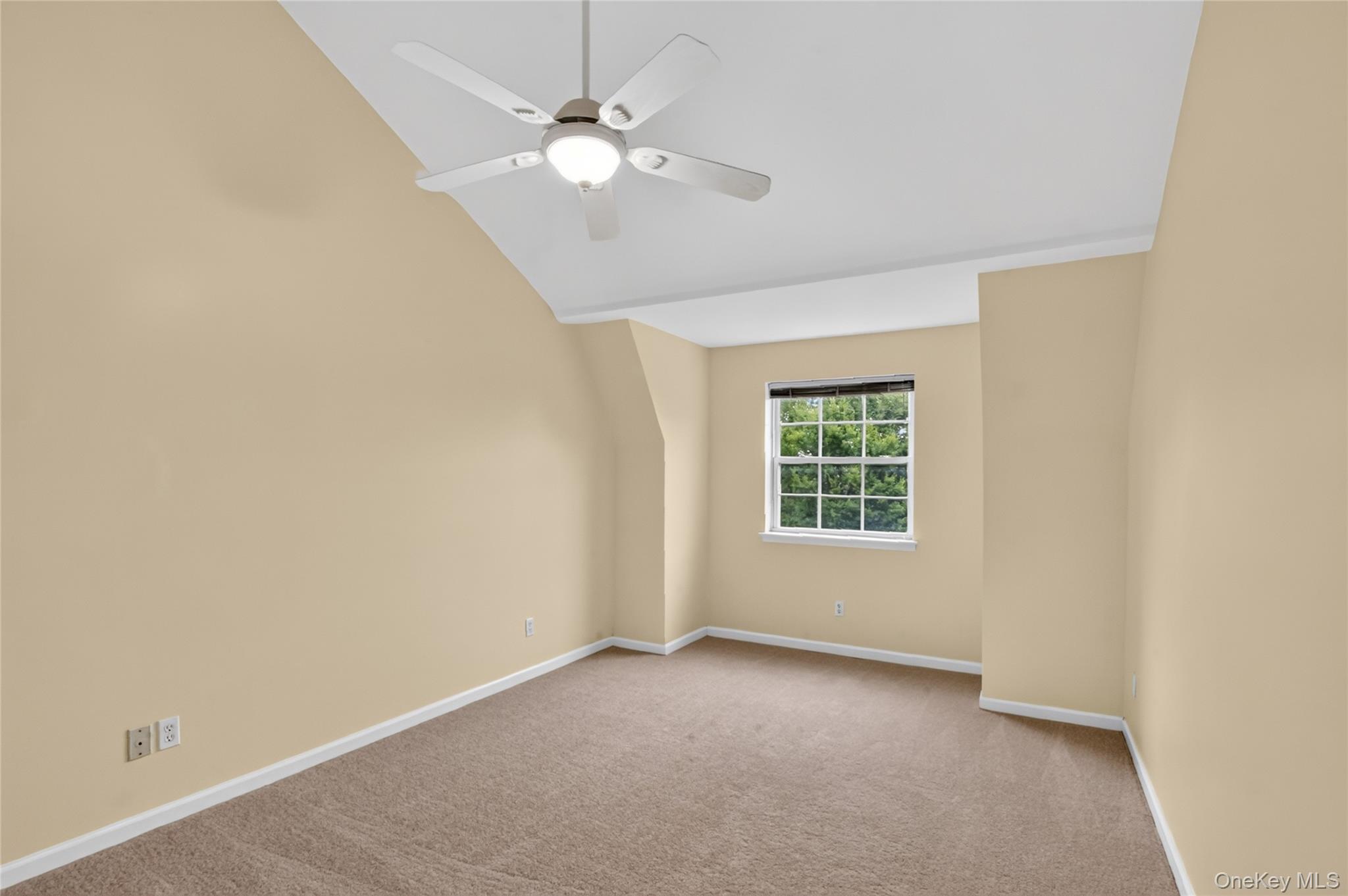 115 Delafield Lane Property Photo 28