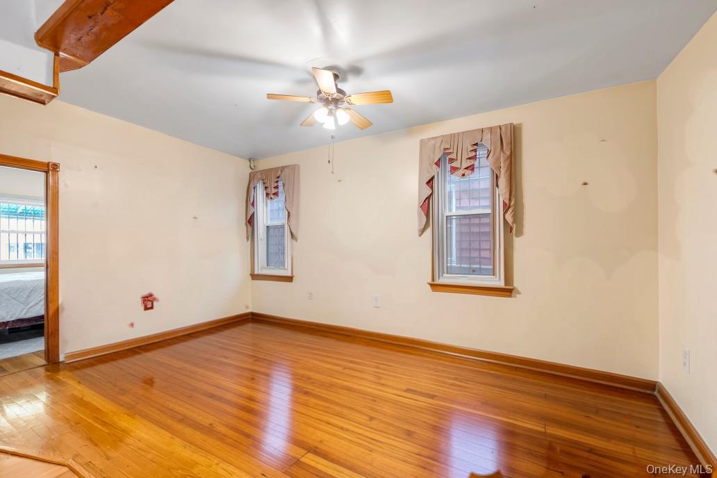 1222 E 92nd Street Property Photo 2