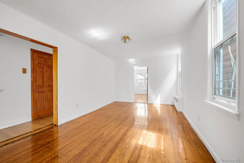 1222 E 92nd Street Property Photo 13