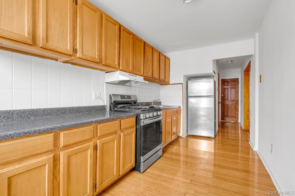 1222 E 92nd Street Property Photo 17