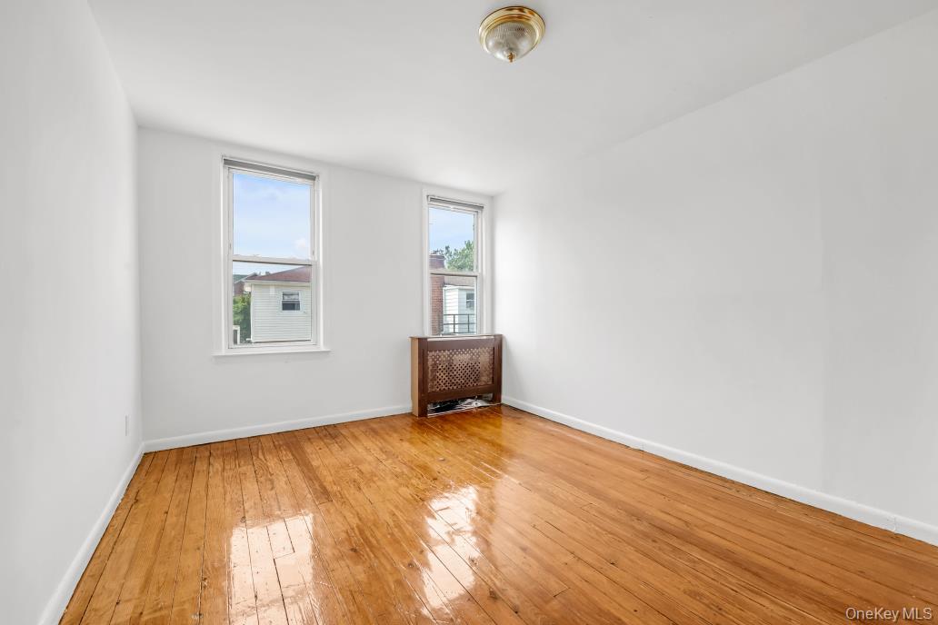 1222 E 92nd Street Property Photo 20