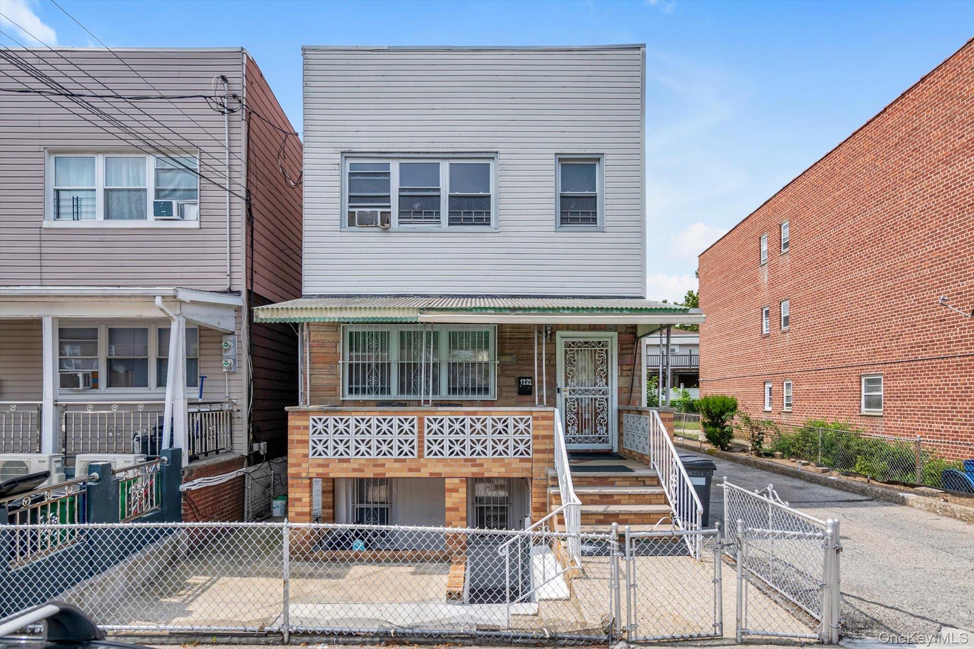 1222 E 92nd Street Property Photo 22