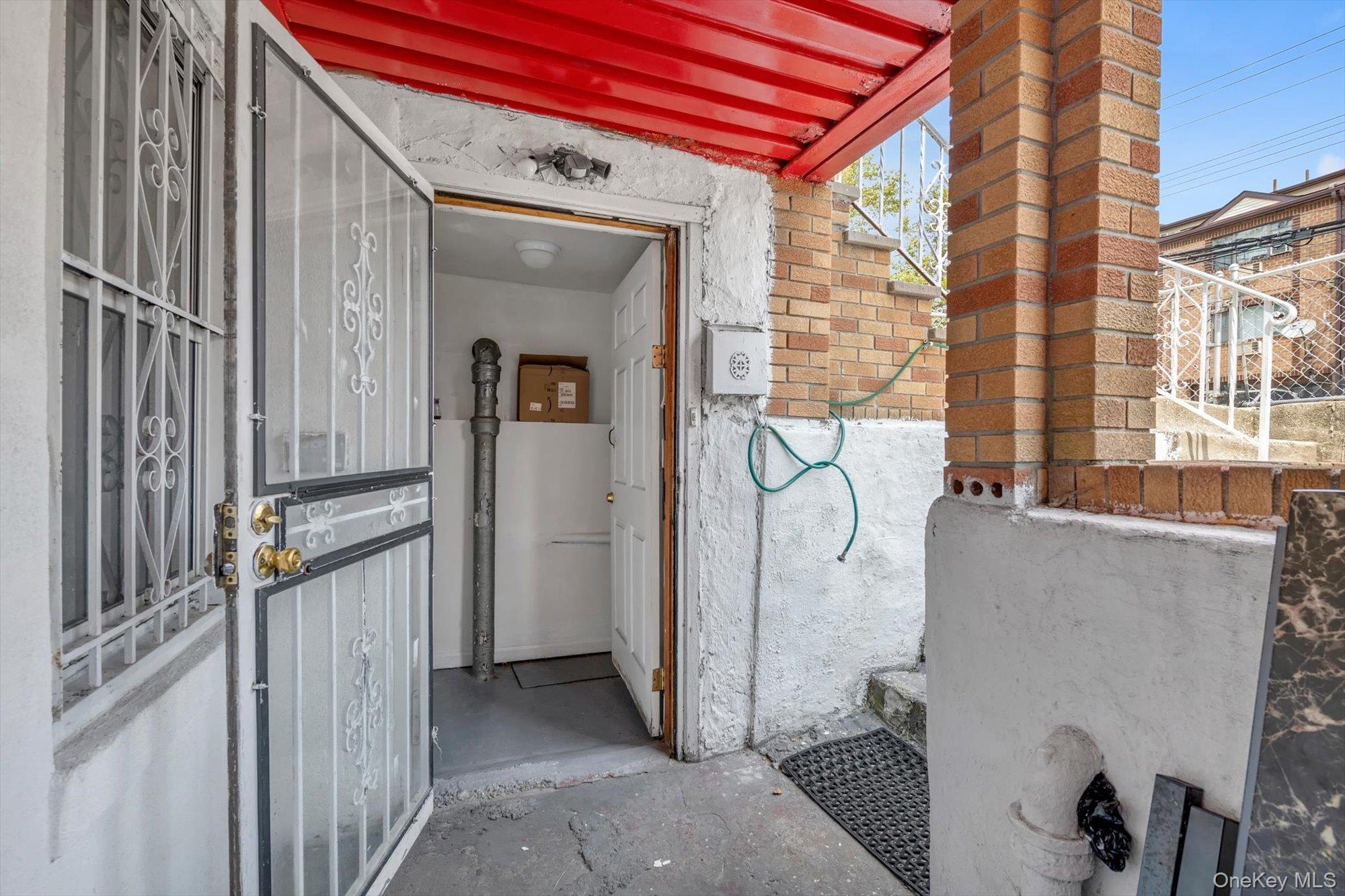 1222 E 92nd Street Property Photo 23