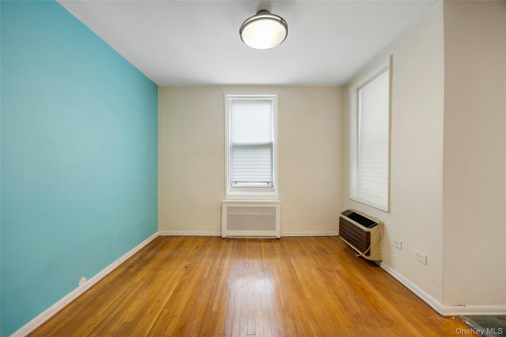 34-43 60th Street 2f Property Photo 16