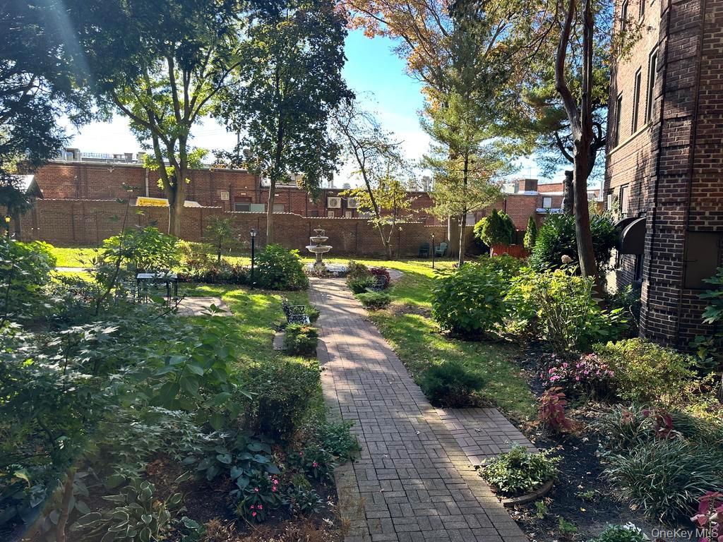 8 Barstow Road 6k Property Photo 6