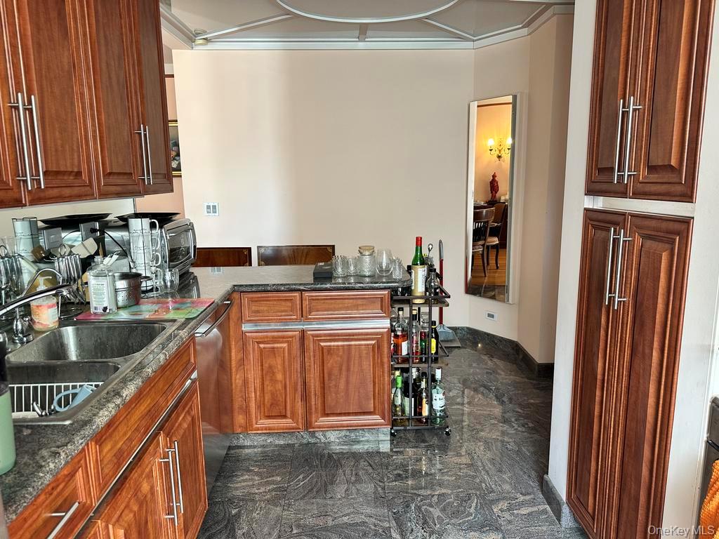 8 Barstow Road 6k Property Photo 11