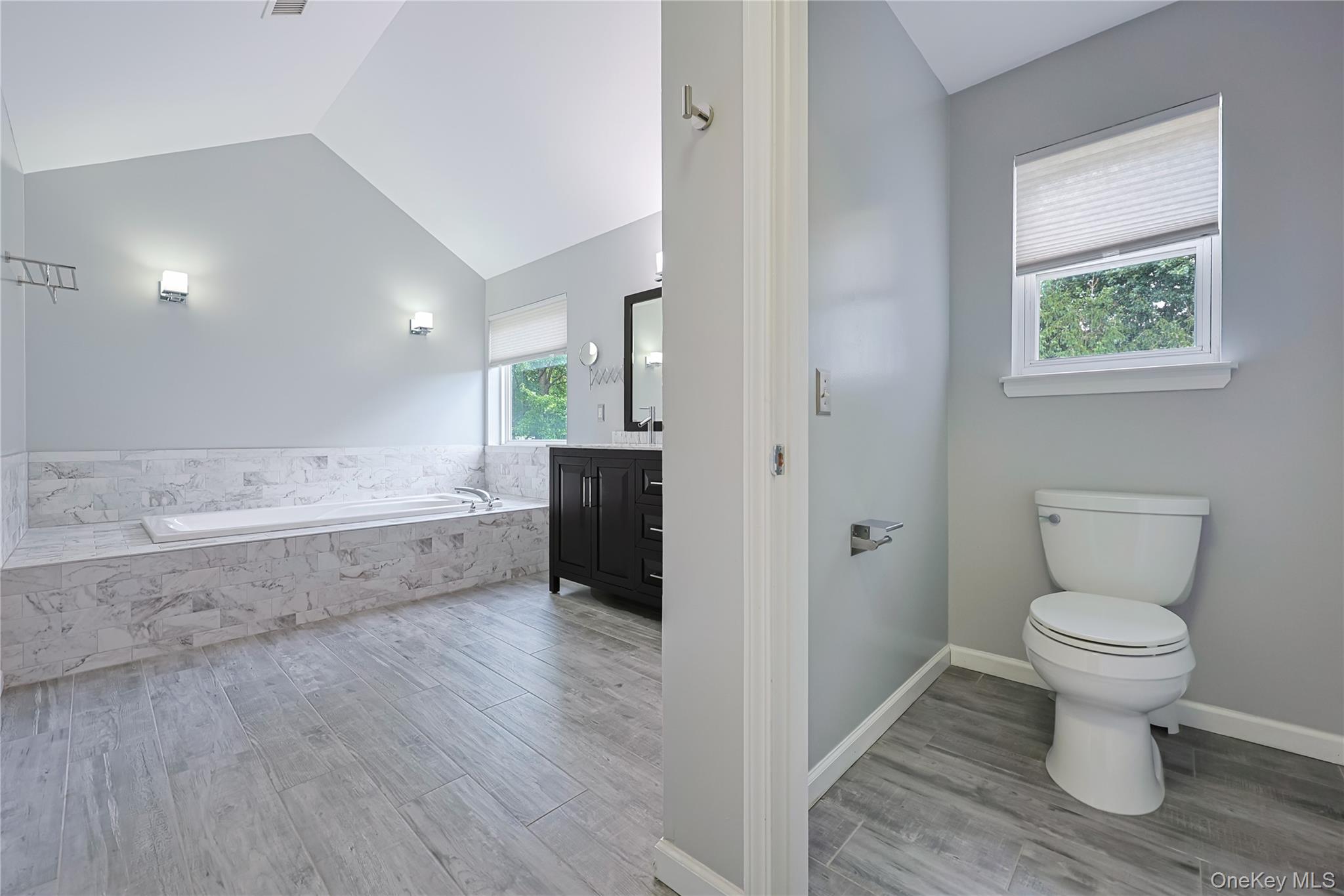 1010 Pine View Property Photo 14