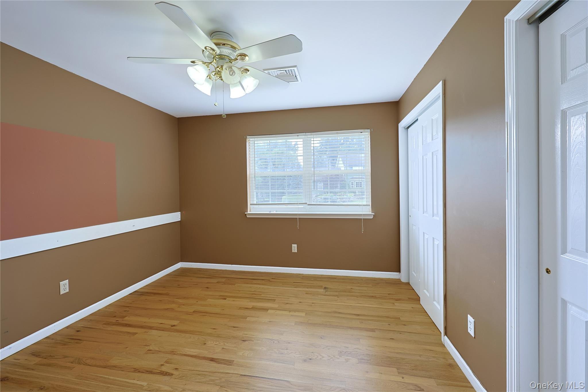1010 Pine View Property Photo 22