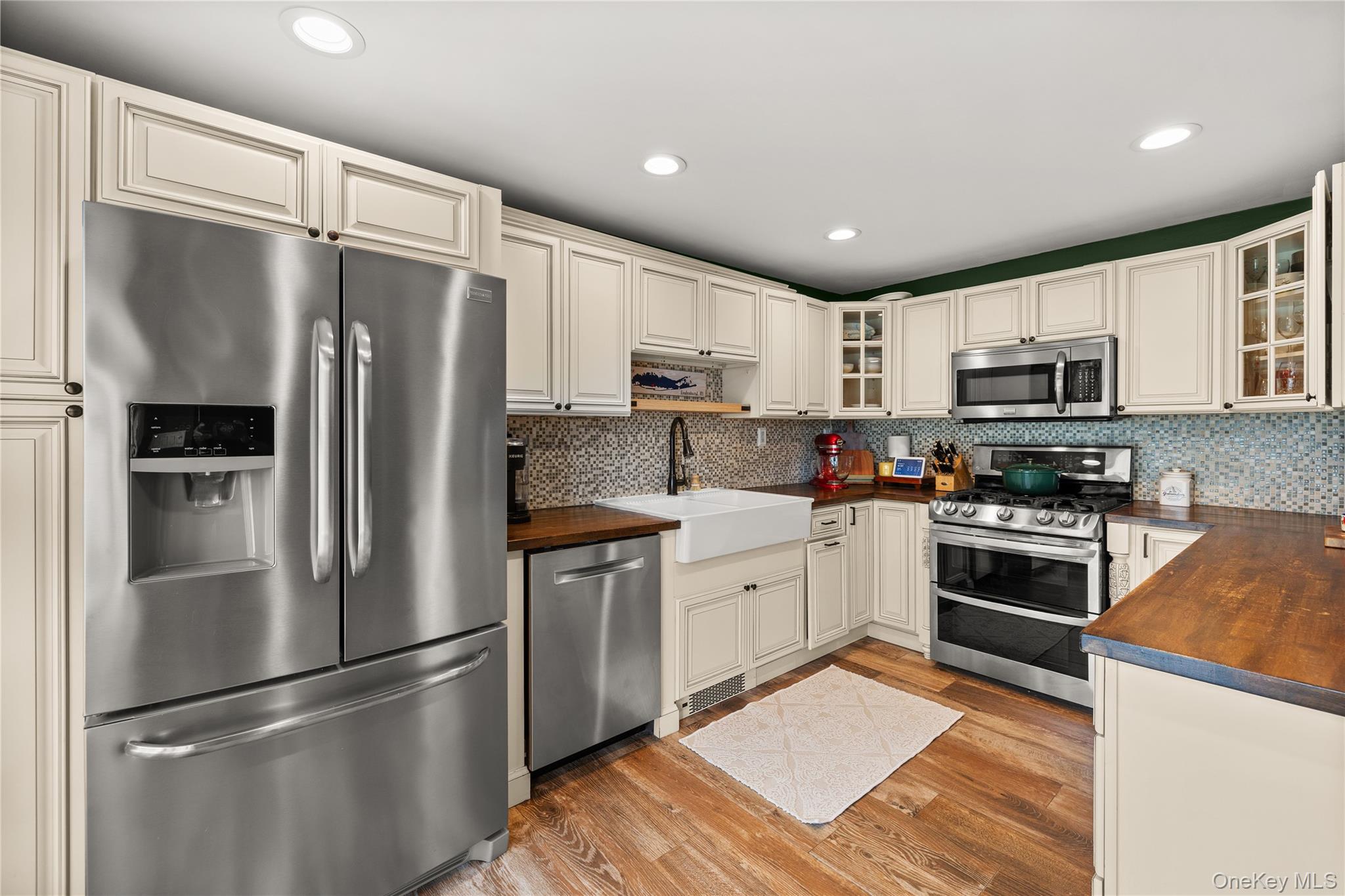 397 Buffalo Avenue Property Photo 2