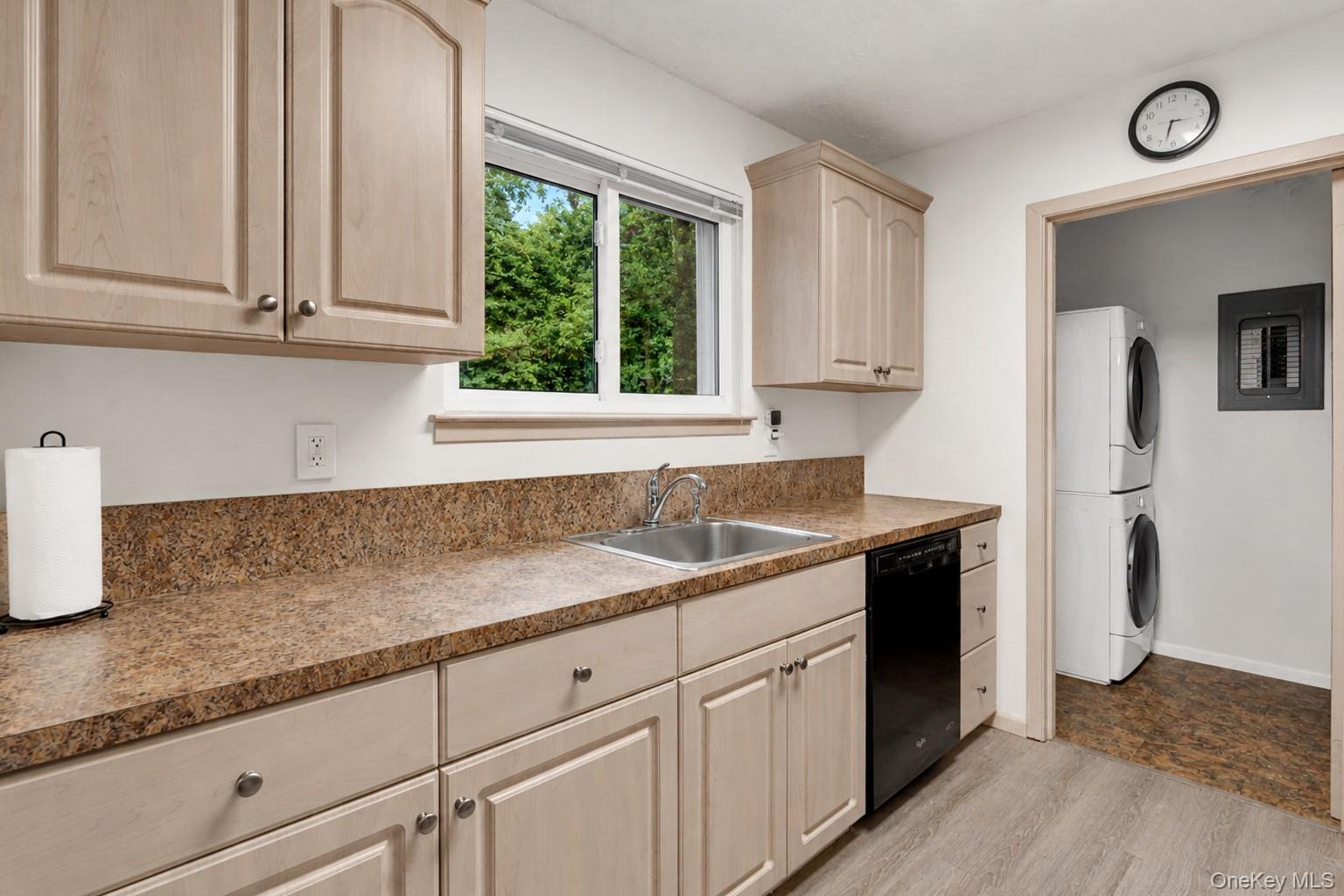 236 Springmeadow Drive I Property Photo 3