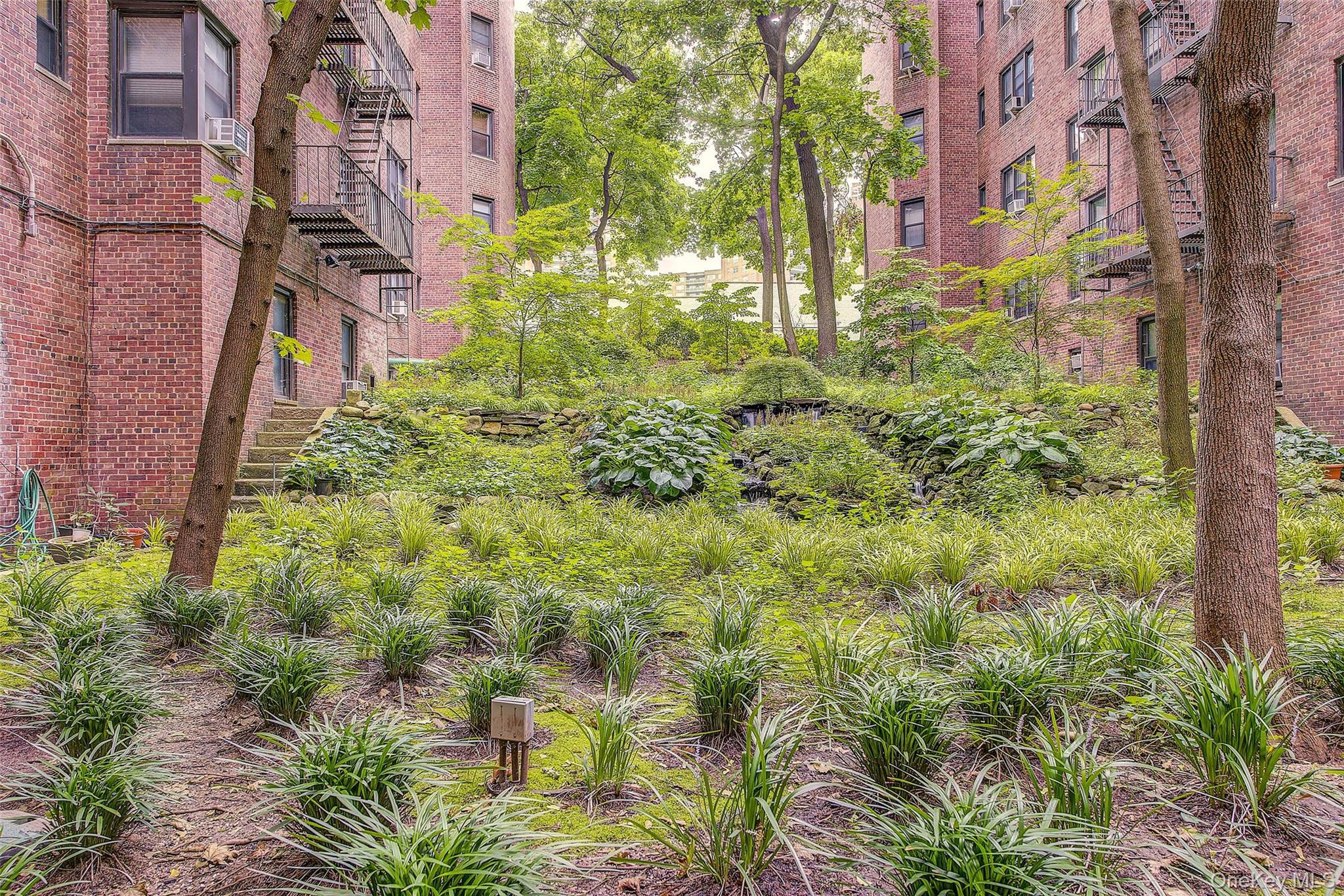 69-10 Yellowstone Boulevard 207 Property Photo 8