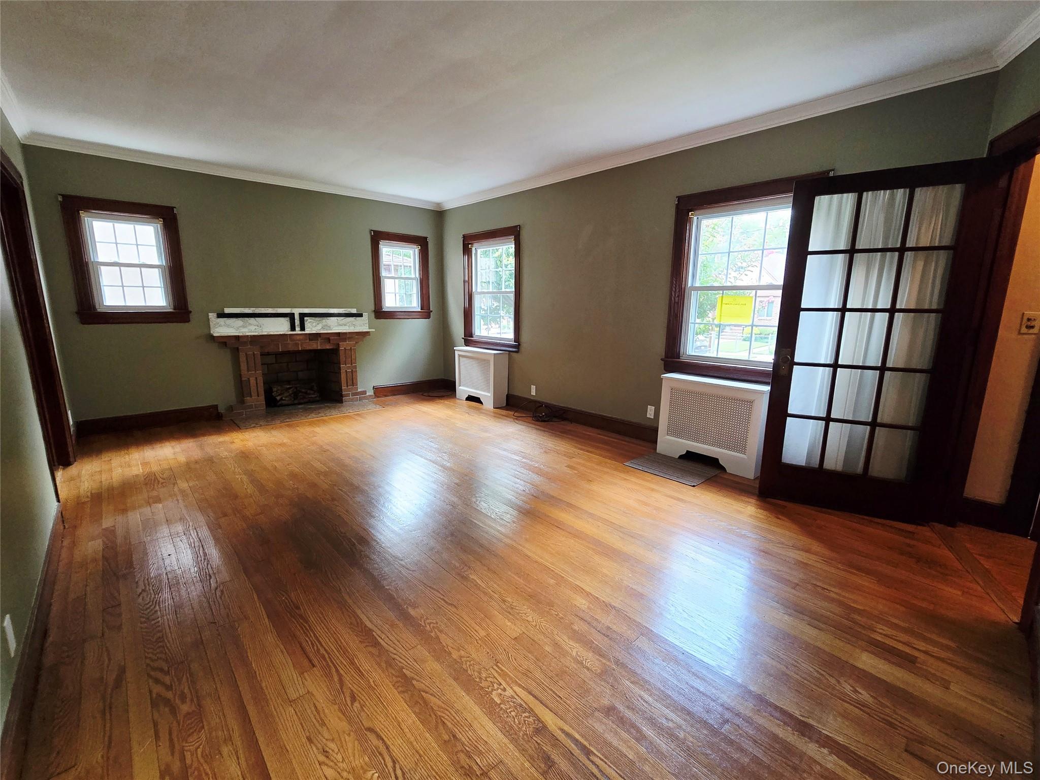 190 Bryant Avenue 1 Property Photo 2