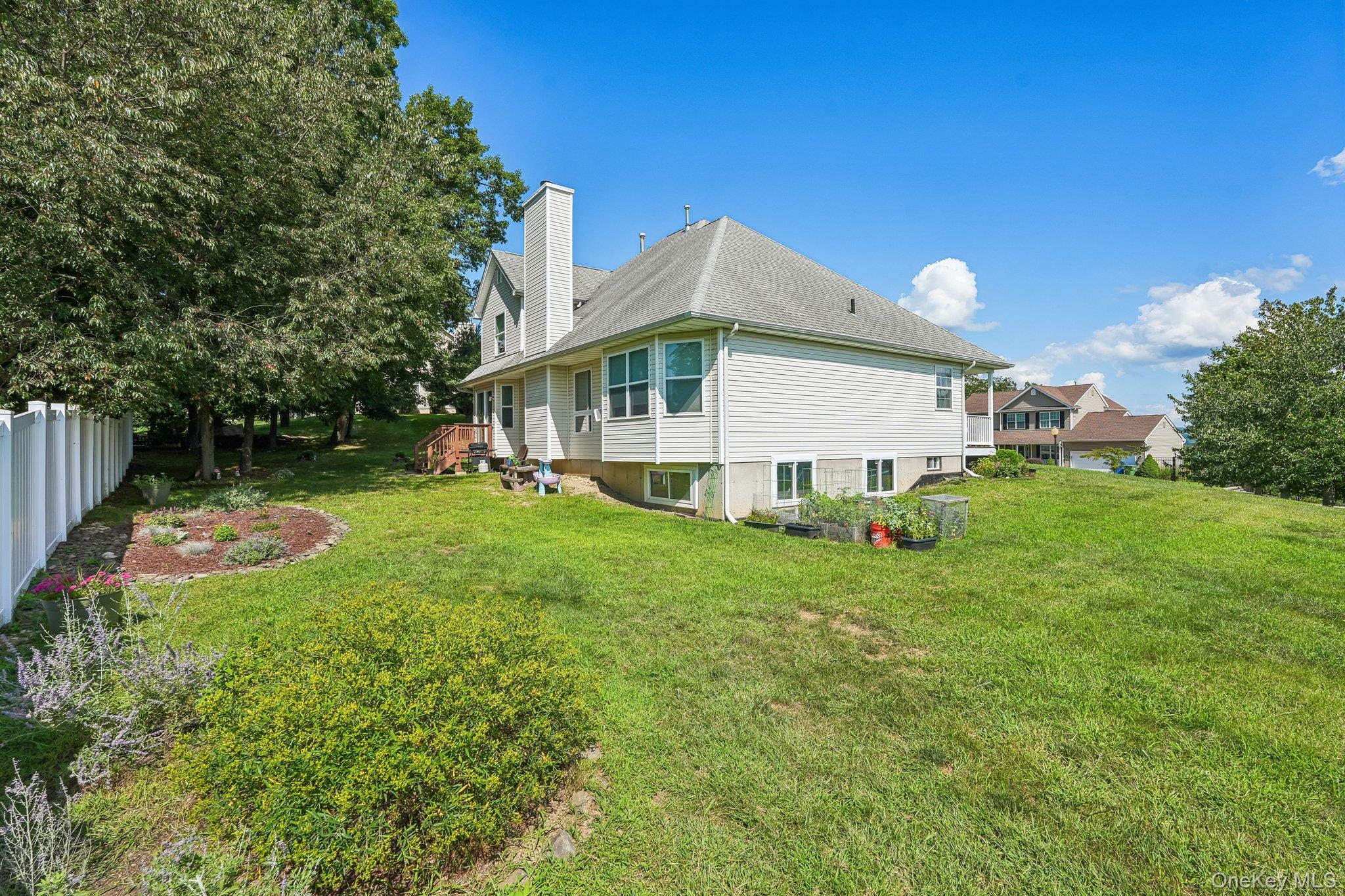 32 Maiden Lane Property Photo 41